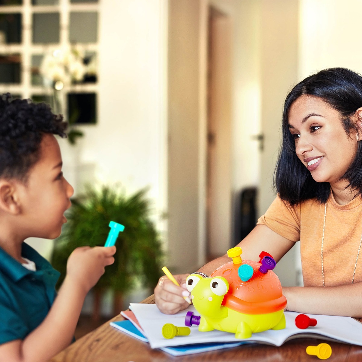 Розвиваюча іграшка Battat – Черепашка-Розумниця(світло, звук) (BX1998Z)фото6