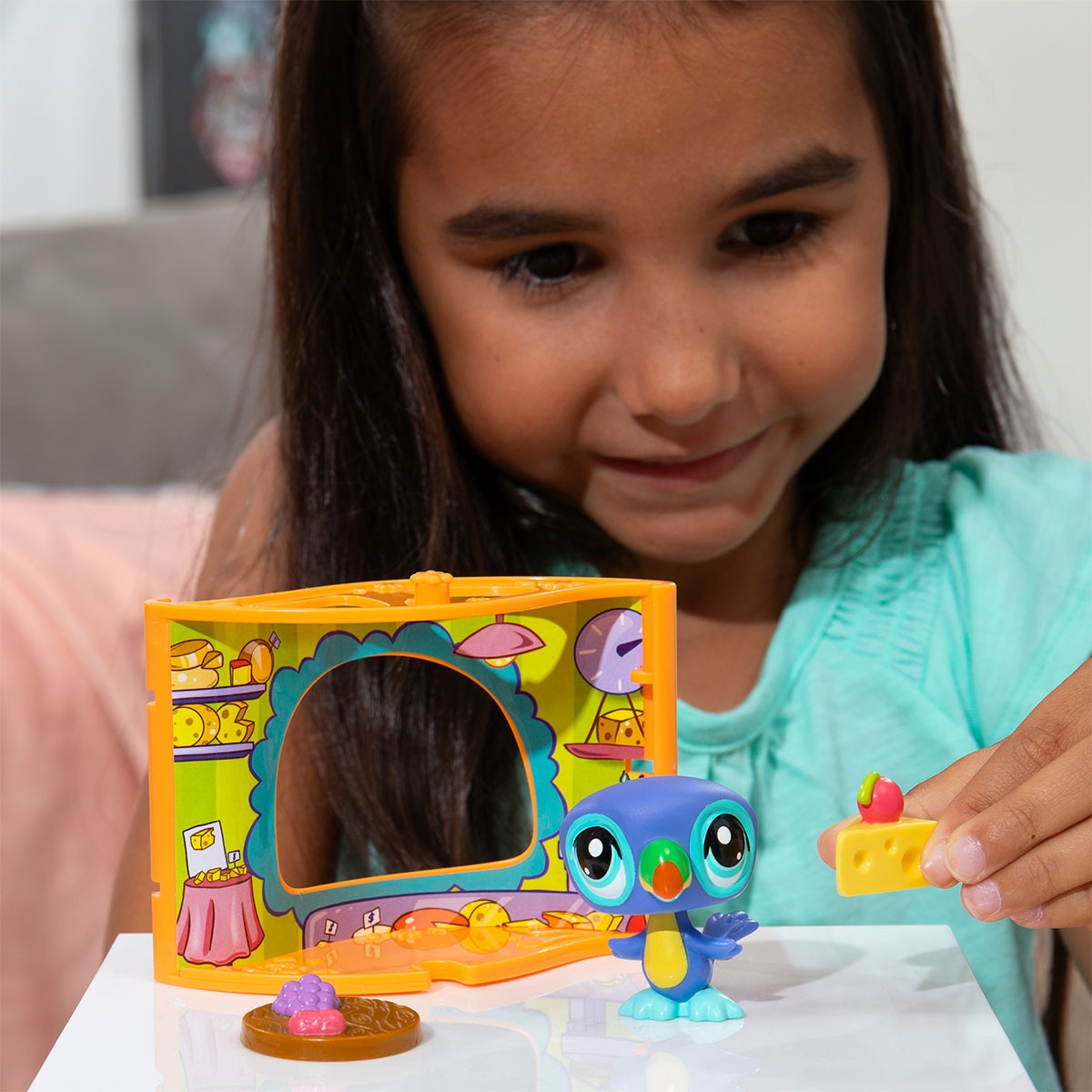 Игровой набор Littlest Pet Shop - ФРАНЦУЗСКОЕ БИСТРО (00592) фото 2