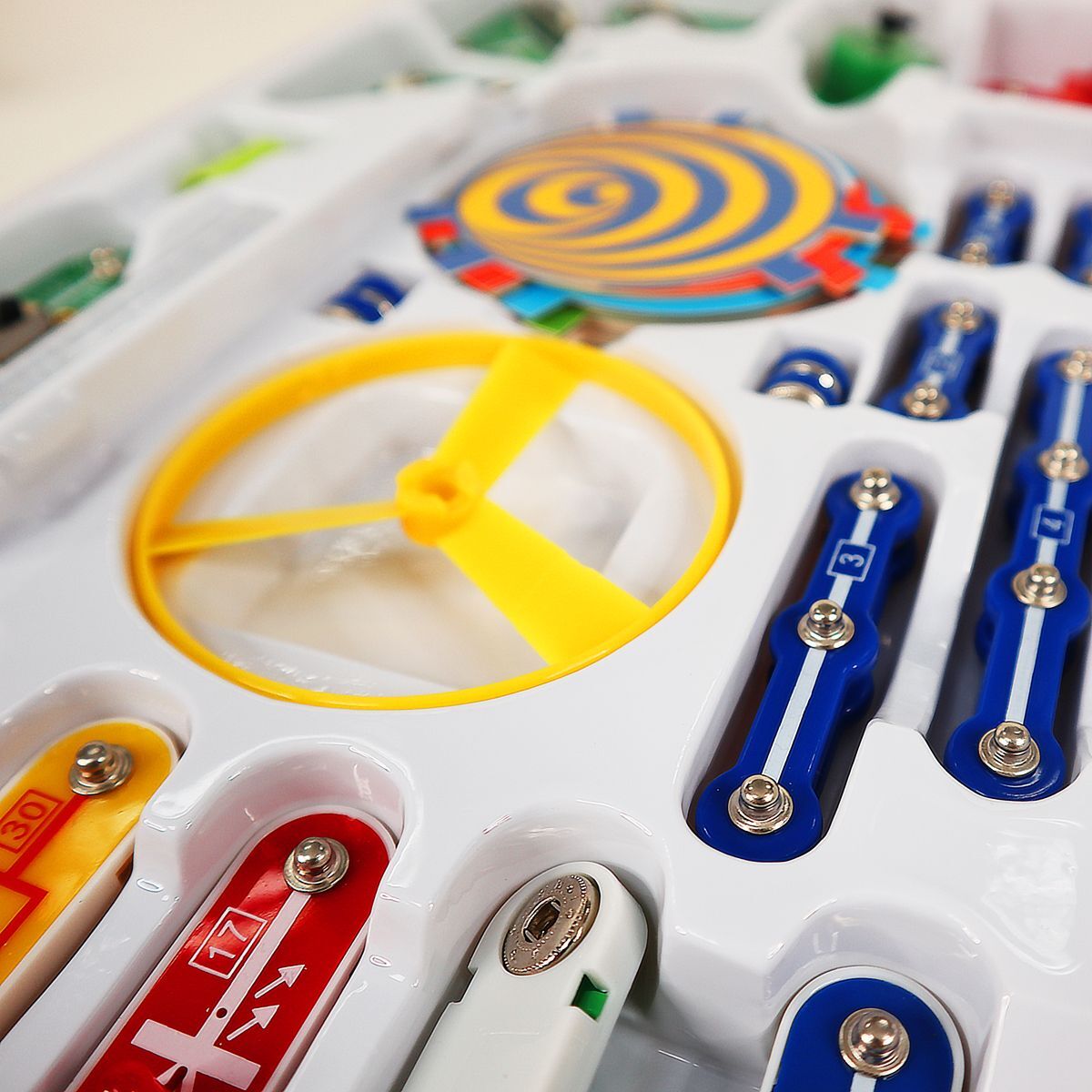 Конструктор електронний DOKA "СВІТЛО І КОЛІР RGB" (D70700)фото5