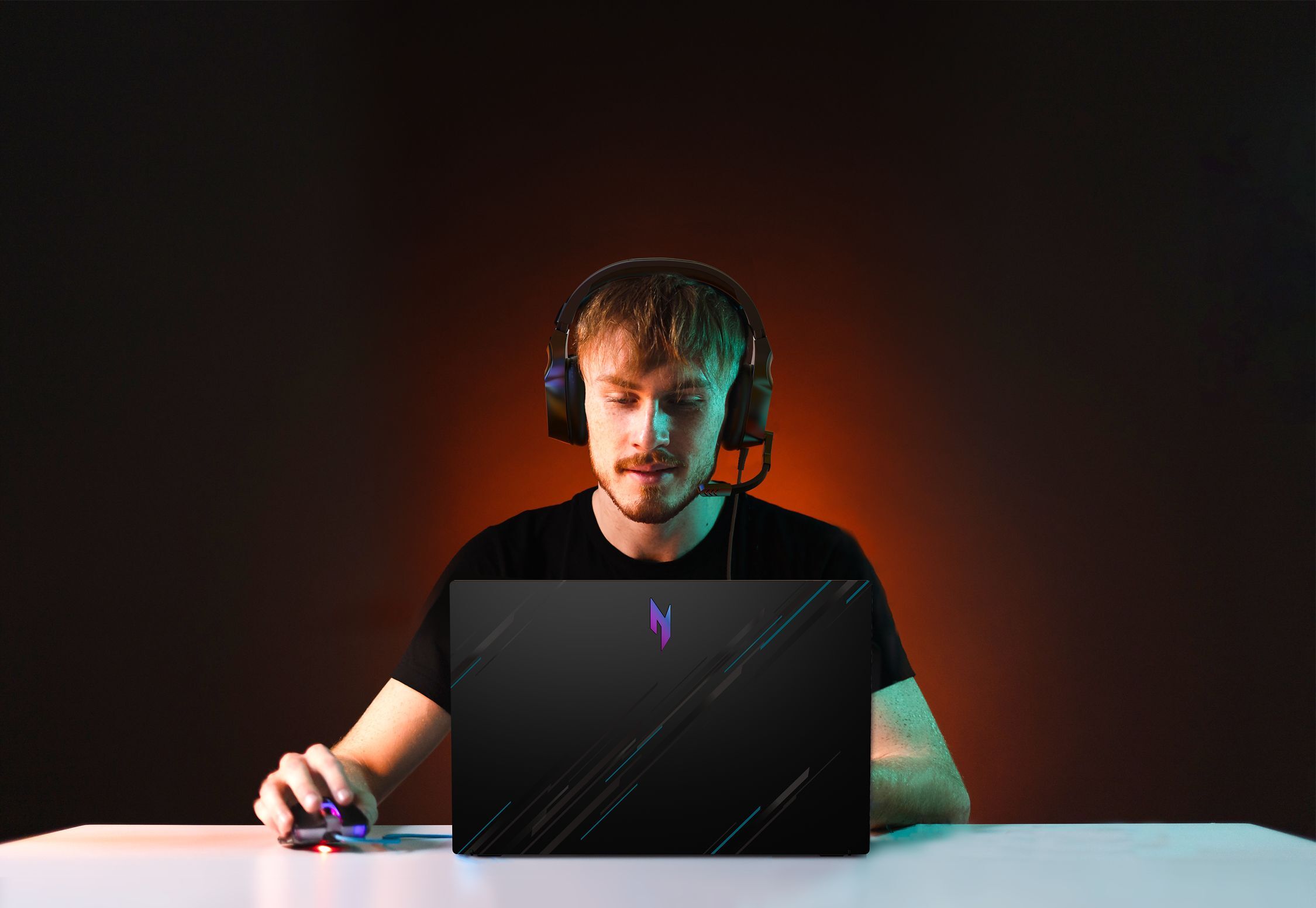 Ноутбук ACER Nitro V 15 ANV15-51 (NH.QNBEU.00L)фото15