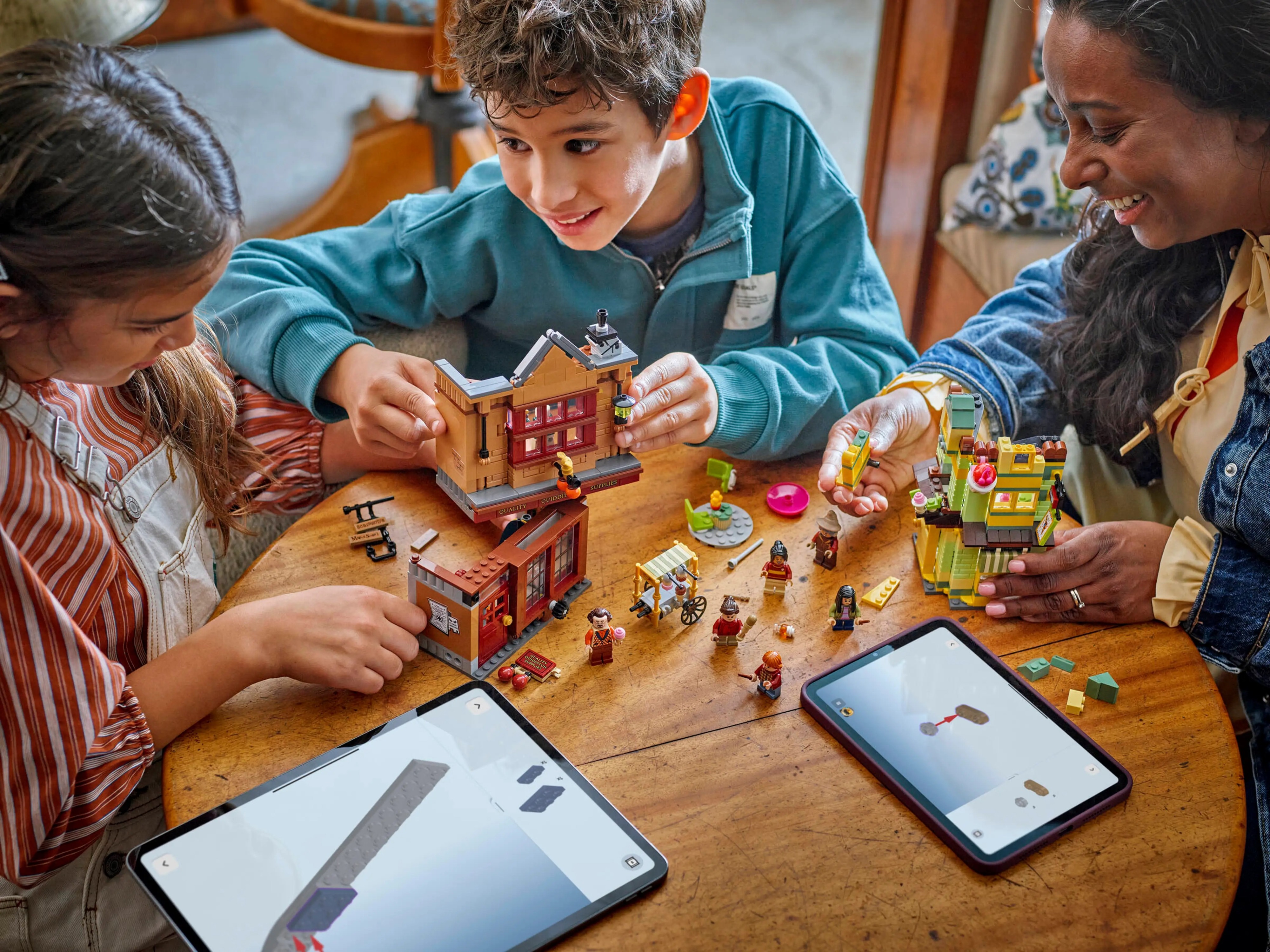 LEGO 76452 Harry Potter Качественные товары для квидича и кафе с мороженым фото 