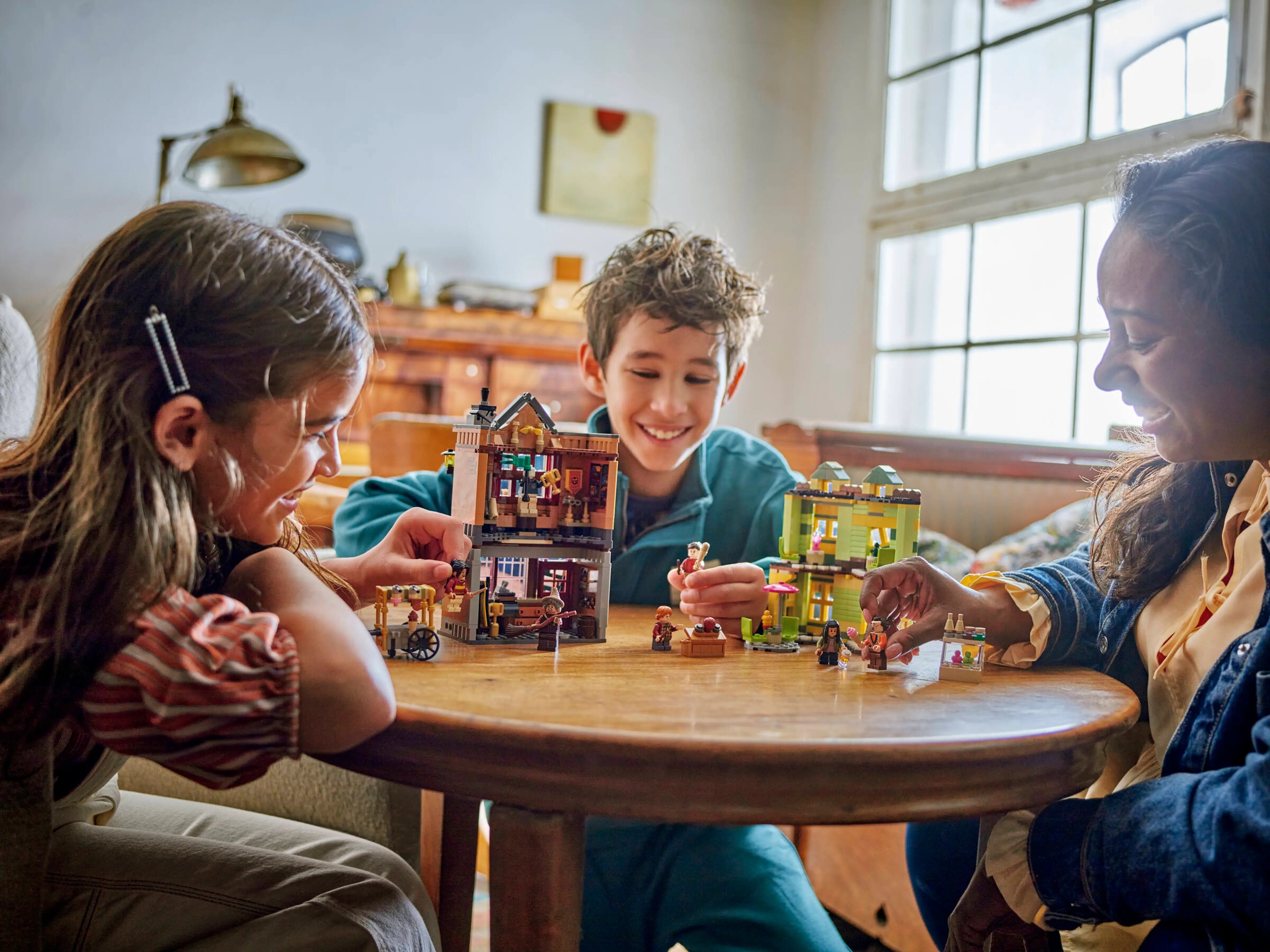 LEGO 76452 Harry Potter Качественные товары для квидича и кафе с мороженым фото 