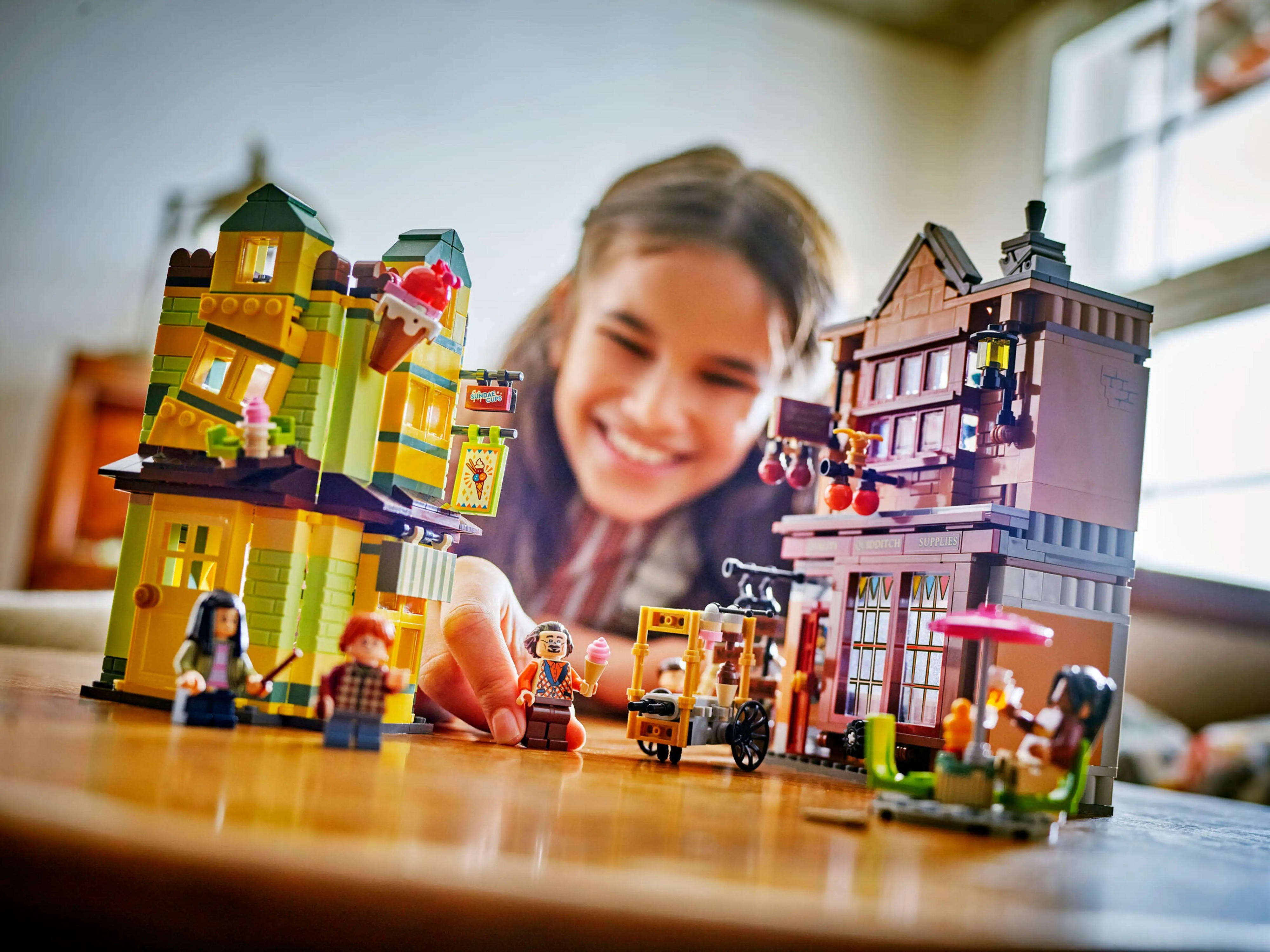 LEGO 76452 Harry Potter Качественные товары для квидича и кафе с мороженым фото 