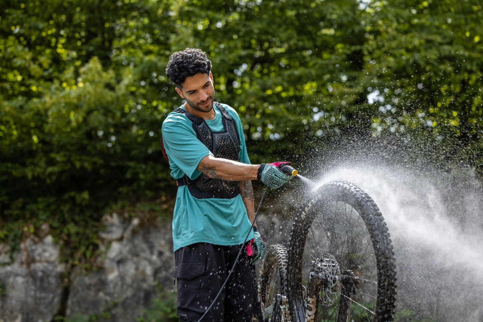 Минимойка низкого давления аккумуляторная Karcher OC 3 Foldable (1.599-300.0) фото 