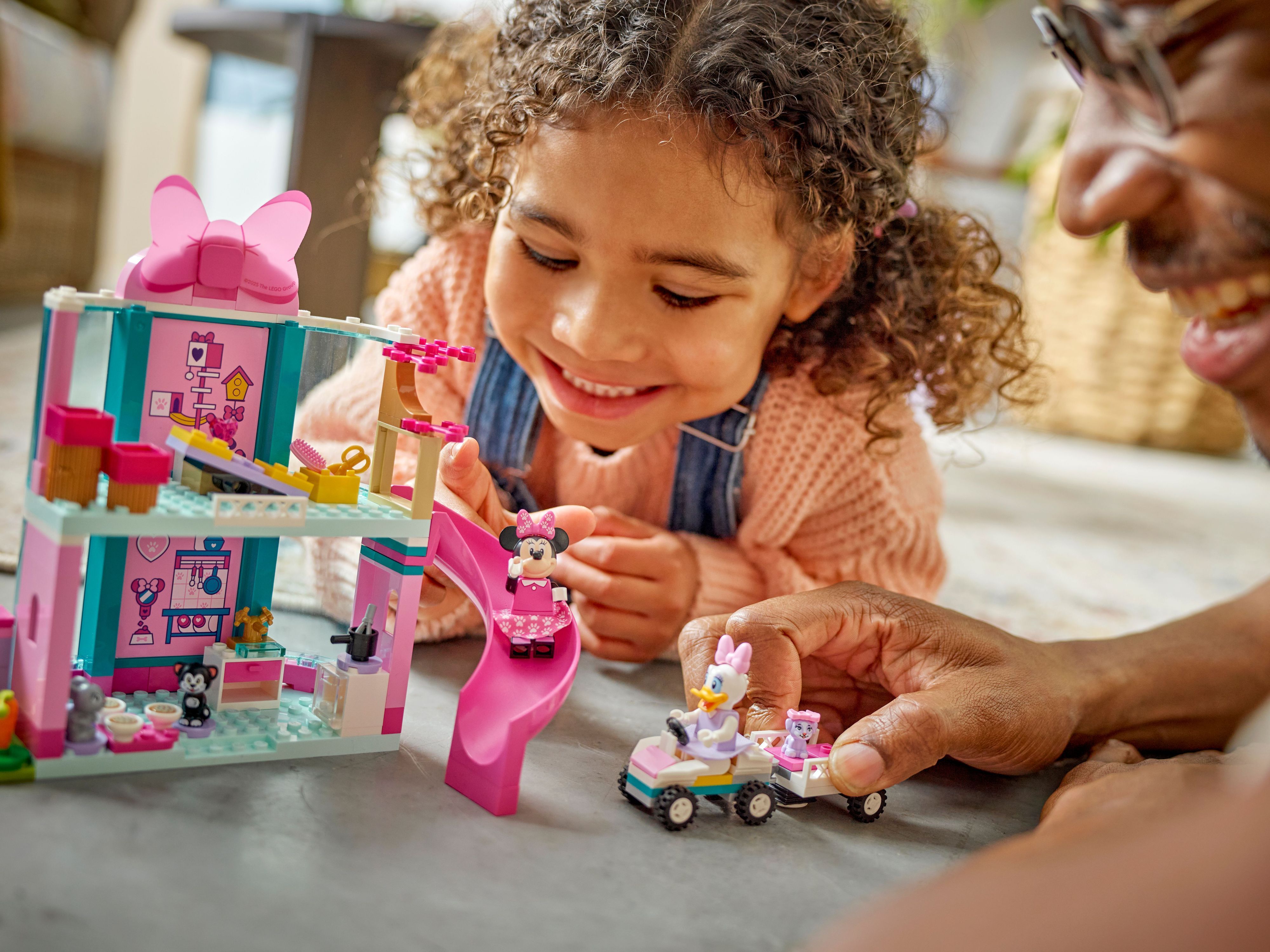 LEGO 43274 Disney Classic Отель Мінні для домашних любимцев фото 14