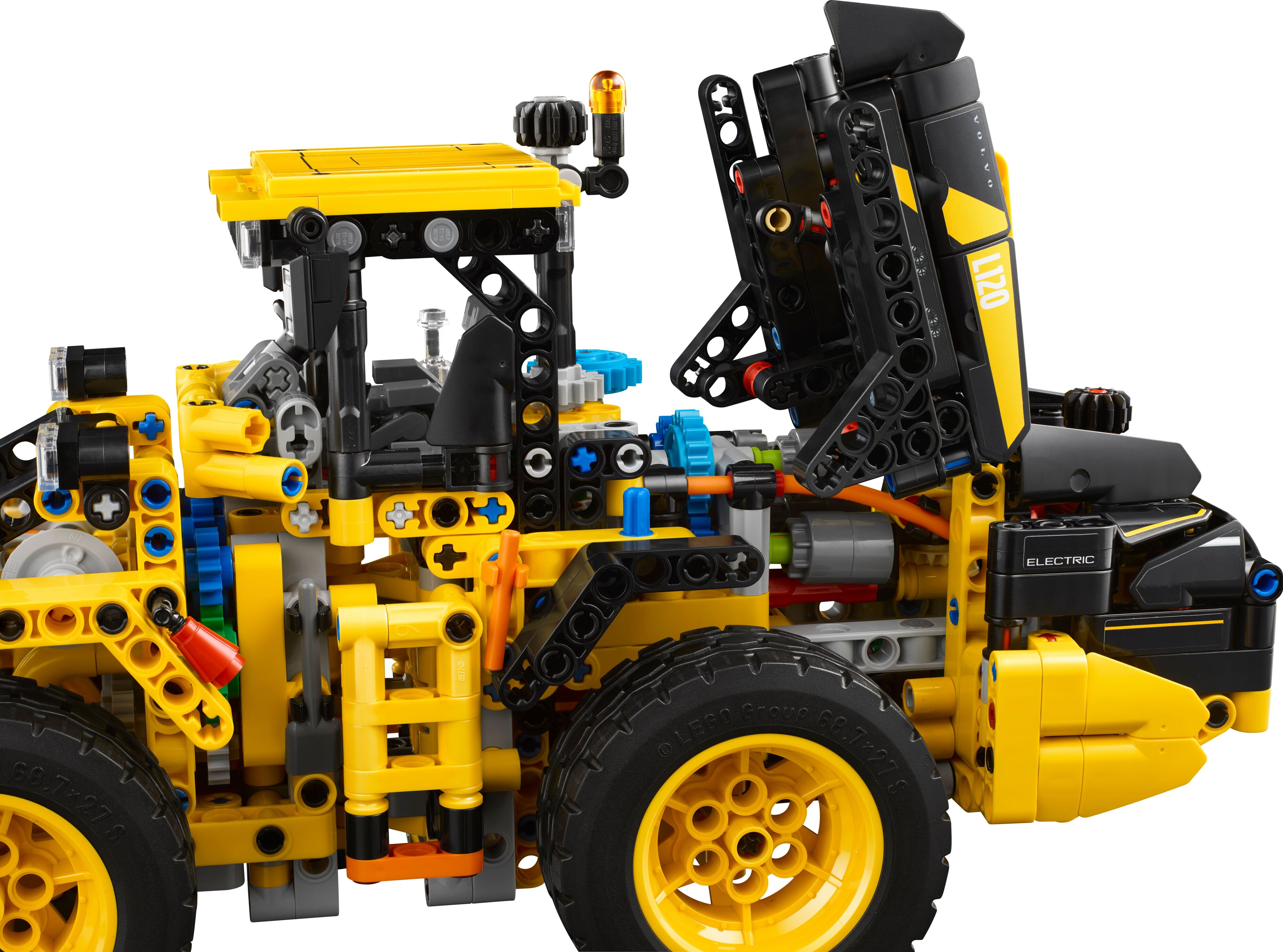 LEGO 42209 Technic Колесный загрузчик Volvo L120 Electric фото 4