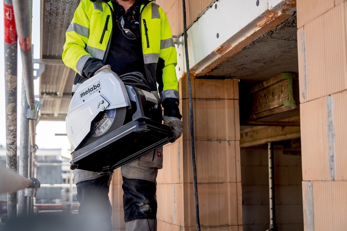 Пила монтажная Metabo CS 24-355 S 2400Вт (601787000) фото 4