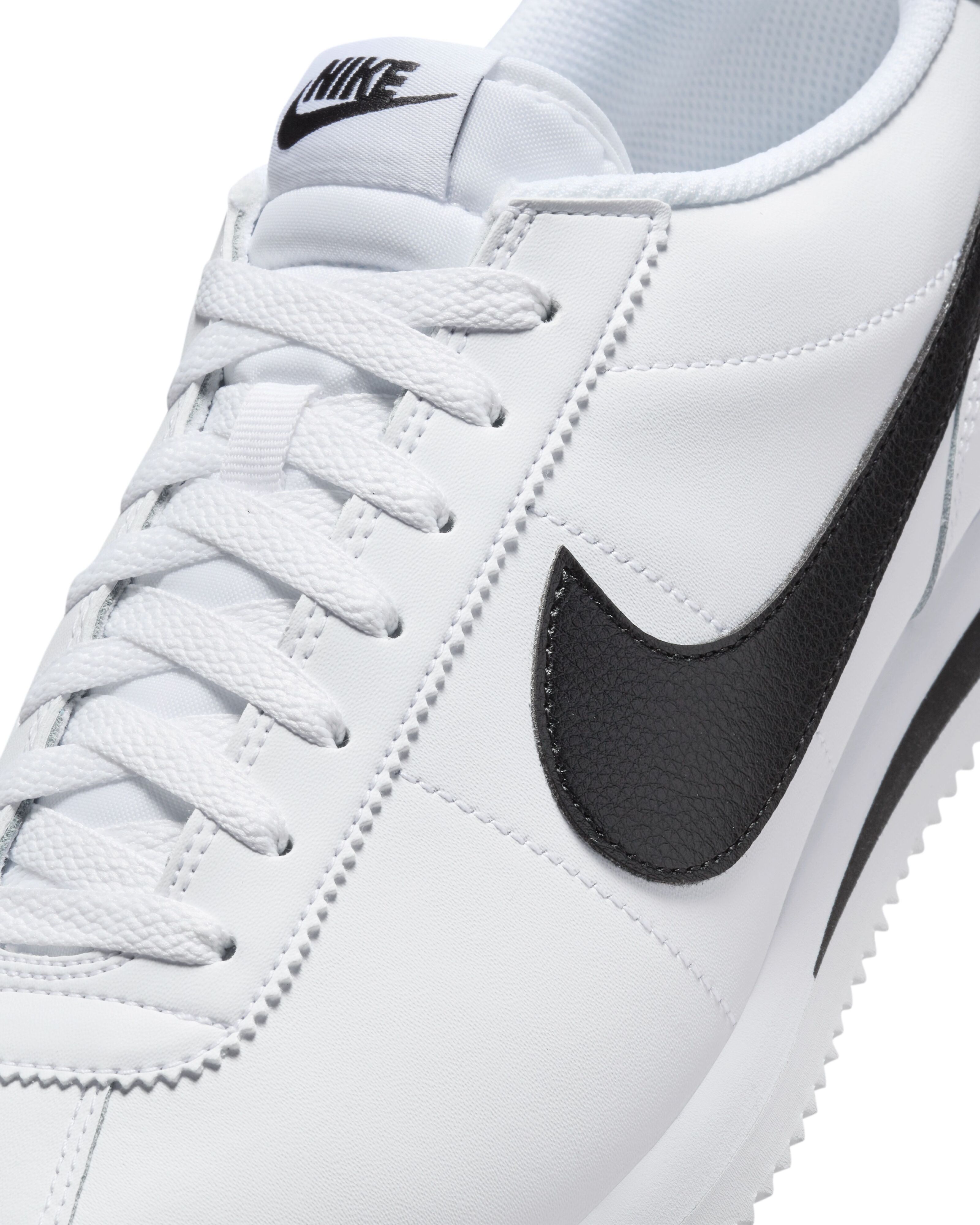 Кросівки чоловічі Nike Cortez DM4044-105 41 (8 US) біліфото5