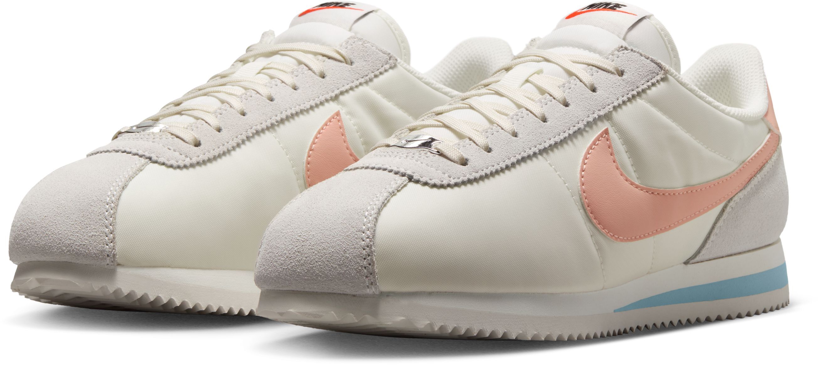 Кроссовки женские Nike W Cortez IF1764-100 8 (39 US) молочные фото 