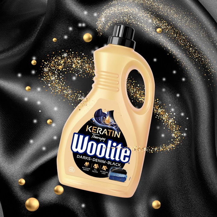 Гель для прання Woolite для чорних та джинсових тканин з кератином 2.7 лфото