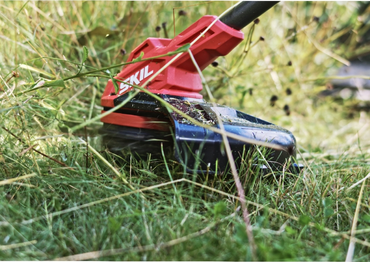 Тример садовий акумуляторний SKIL 0250 CA, 20В, 1х4А·г (GT1E0250CA+BC1E3111AA)фото