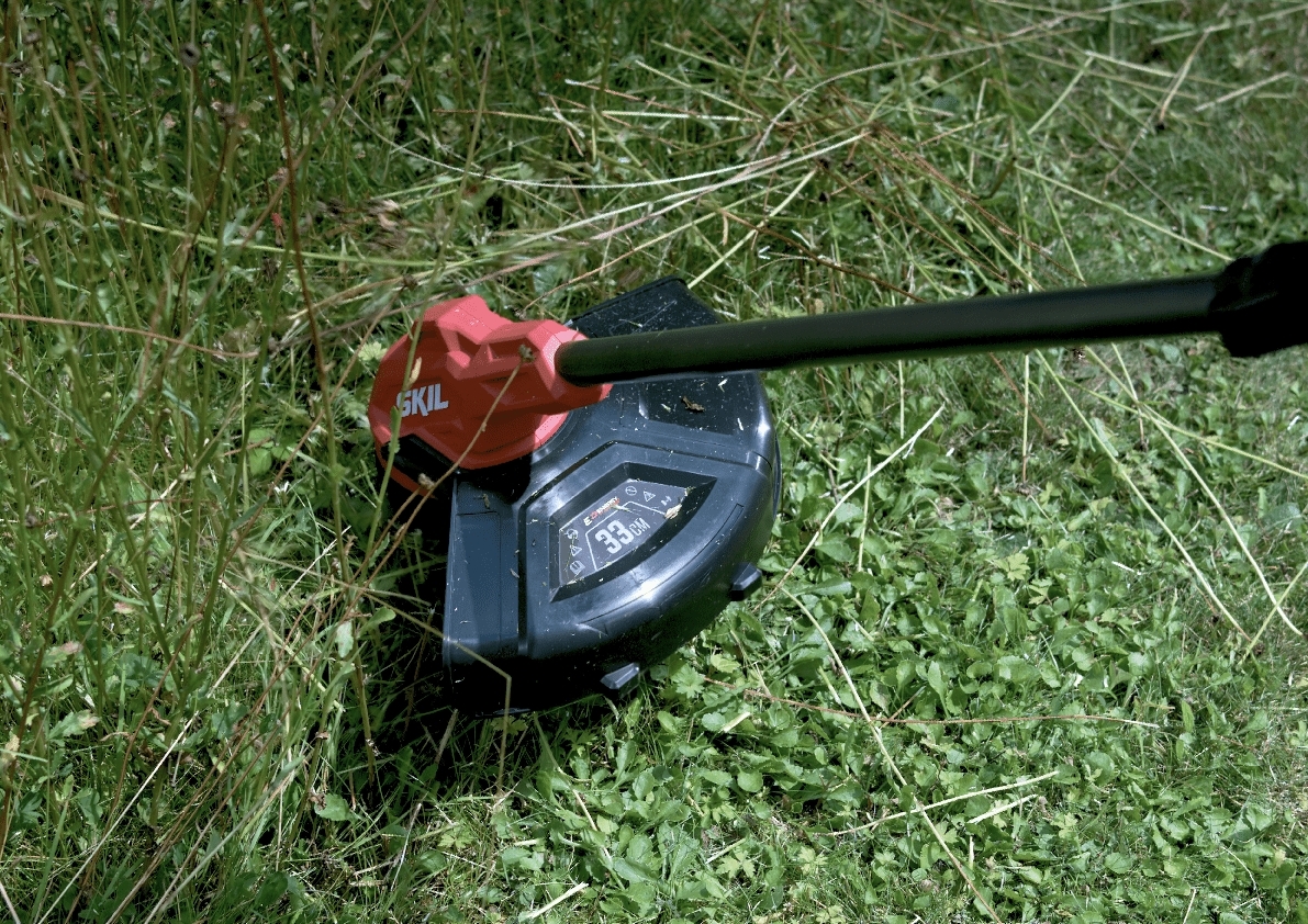 Тример садовий акумуляторний SKIL 0250 CA, 20В, 1х4А·г (GT1E0250CA+BC1E3111AA)фото