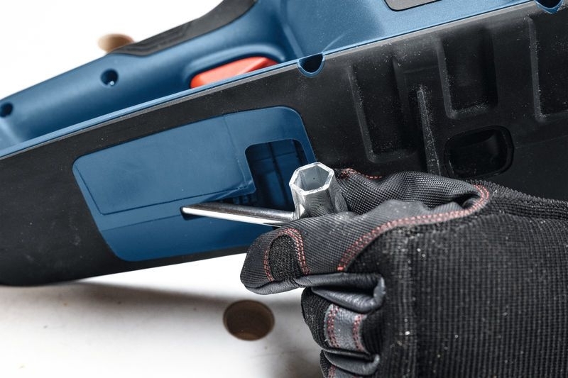 Пила ланцюгова акумуляторна Bosch GKE 18V-40 18В (без АКБ та ЗП), (0.600.8D3.000)фото12