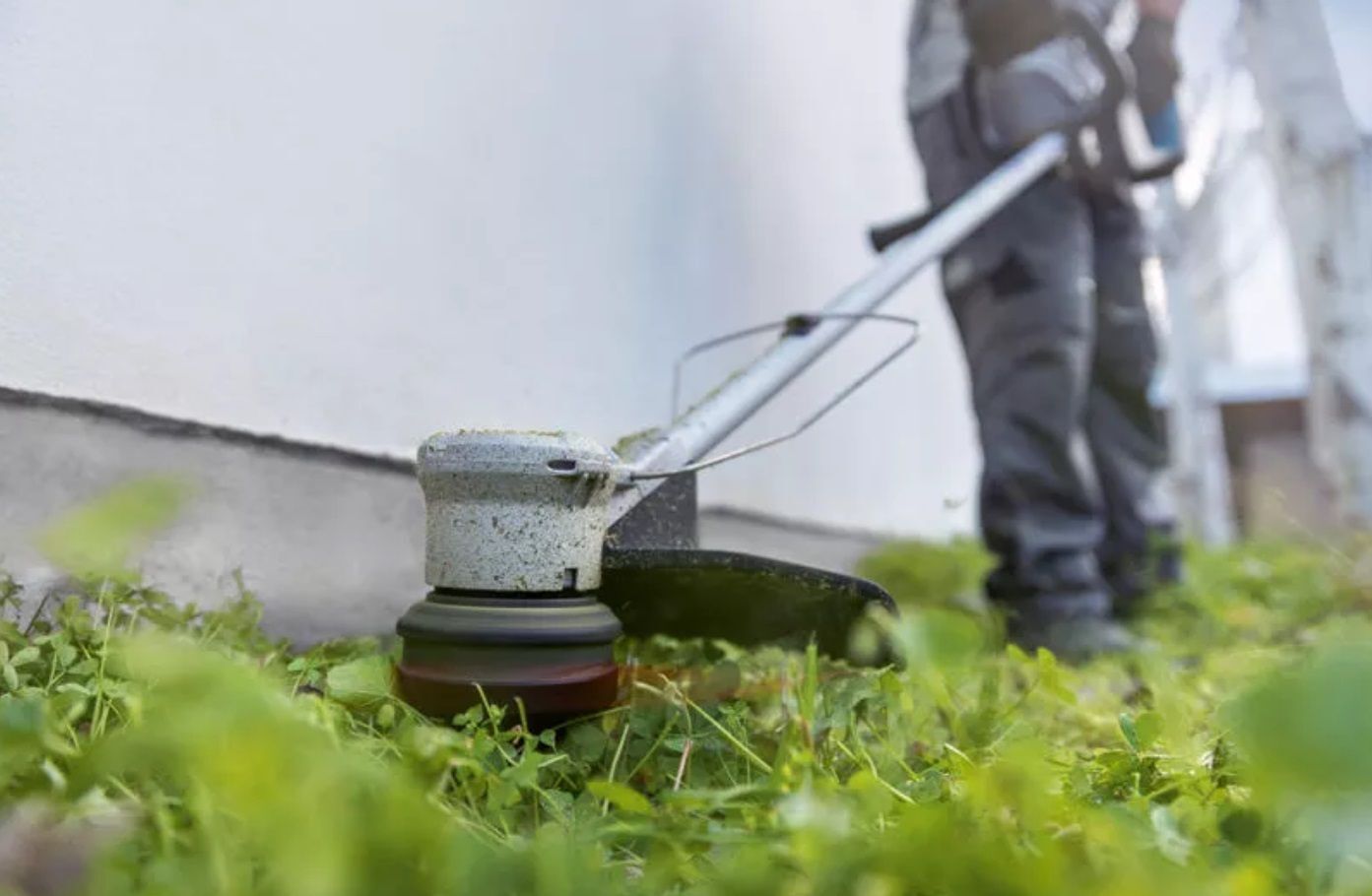 Тример садовый аккумулятор Bosch Professional GRT 18V-33 18V (без АКБ и ЗУ), (0.600.8D0.000) фото 3