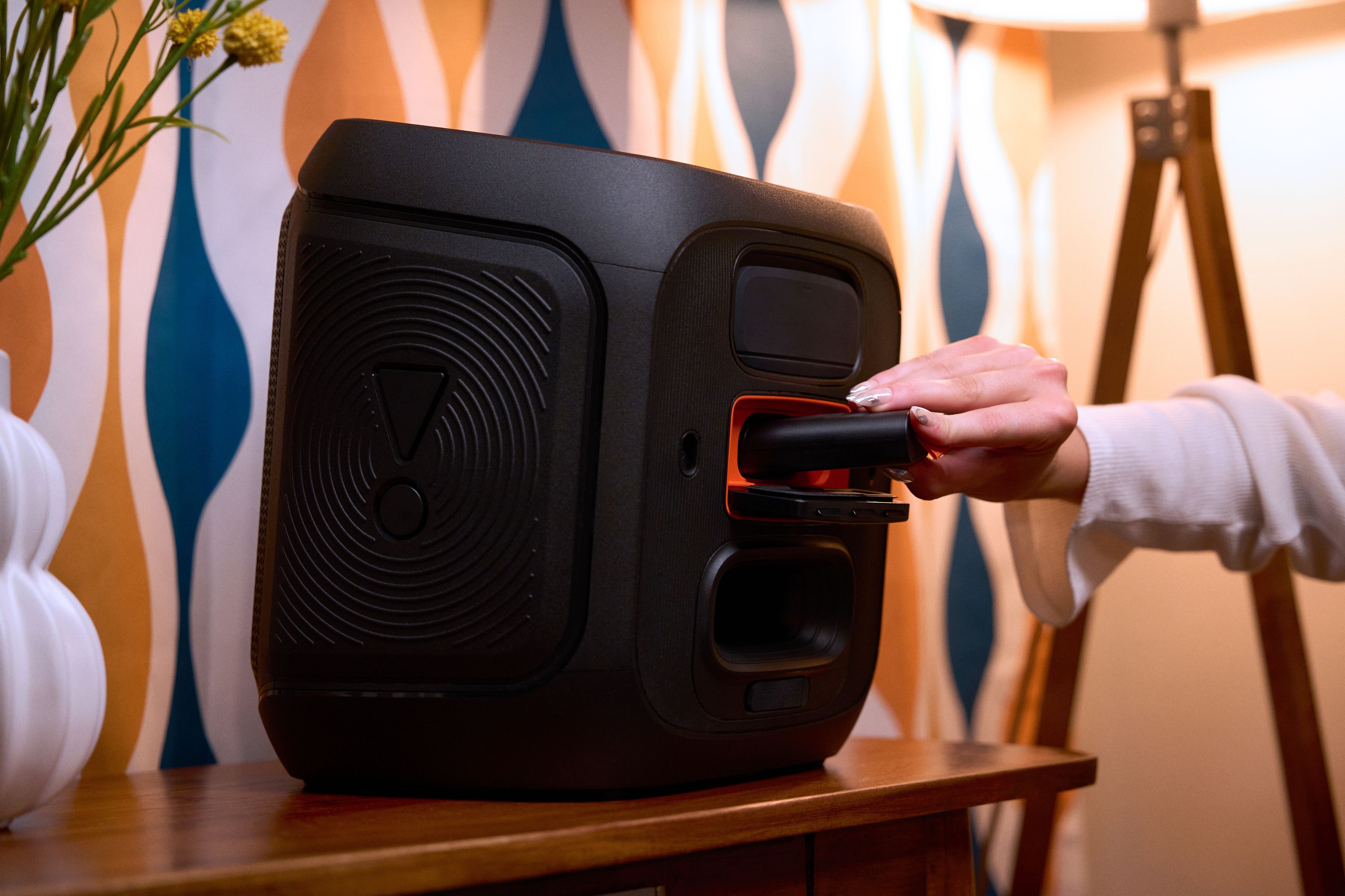 Акустична система JBL PartyBox Encore 2 (JBLPBENCORE2EP)фото27