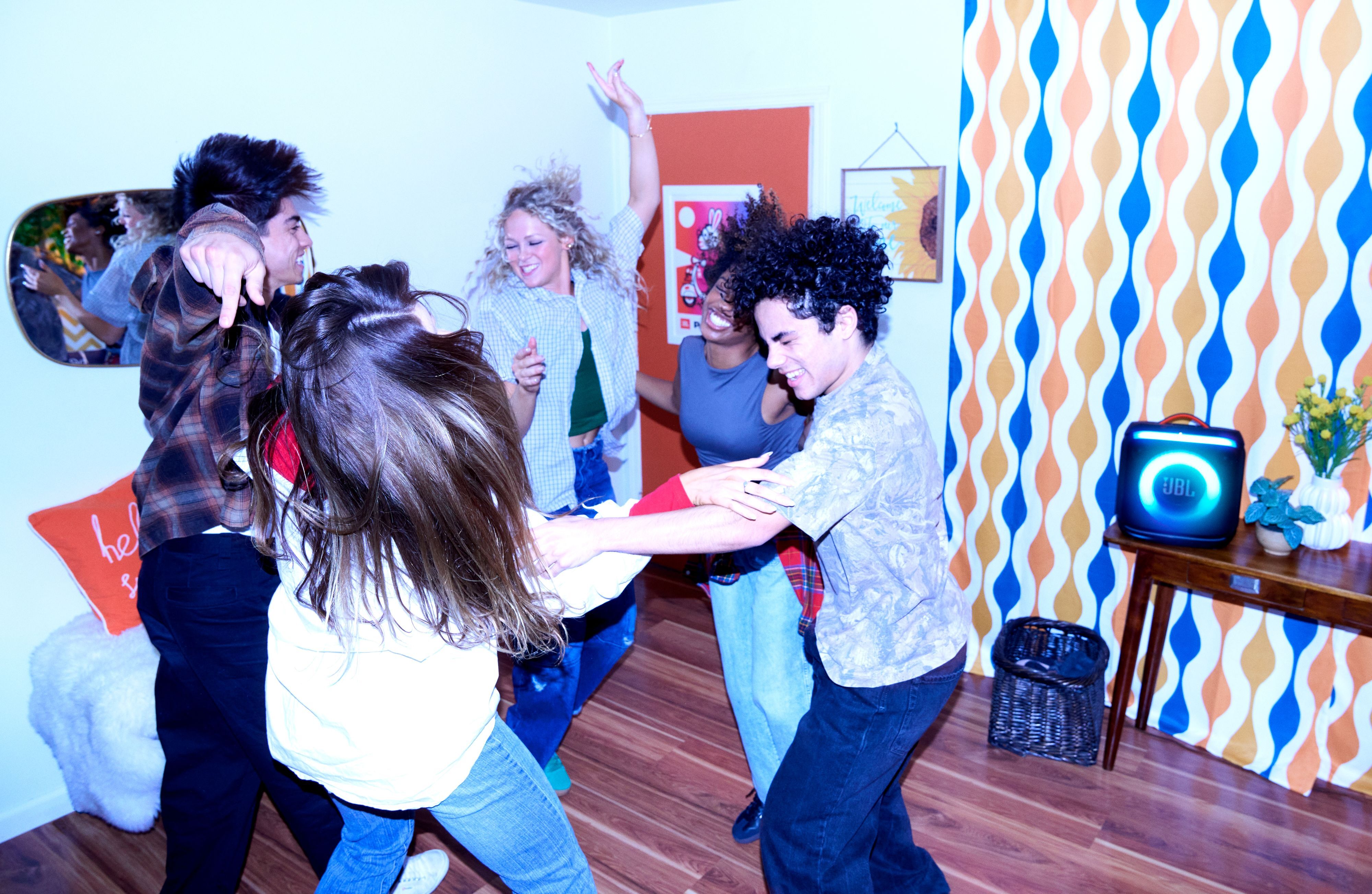 Акустична система JBL PartyBox Encore 2 (JBLPBENCORE2EP)фото24