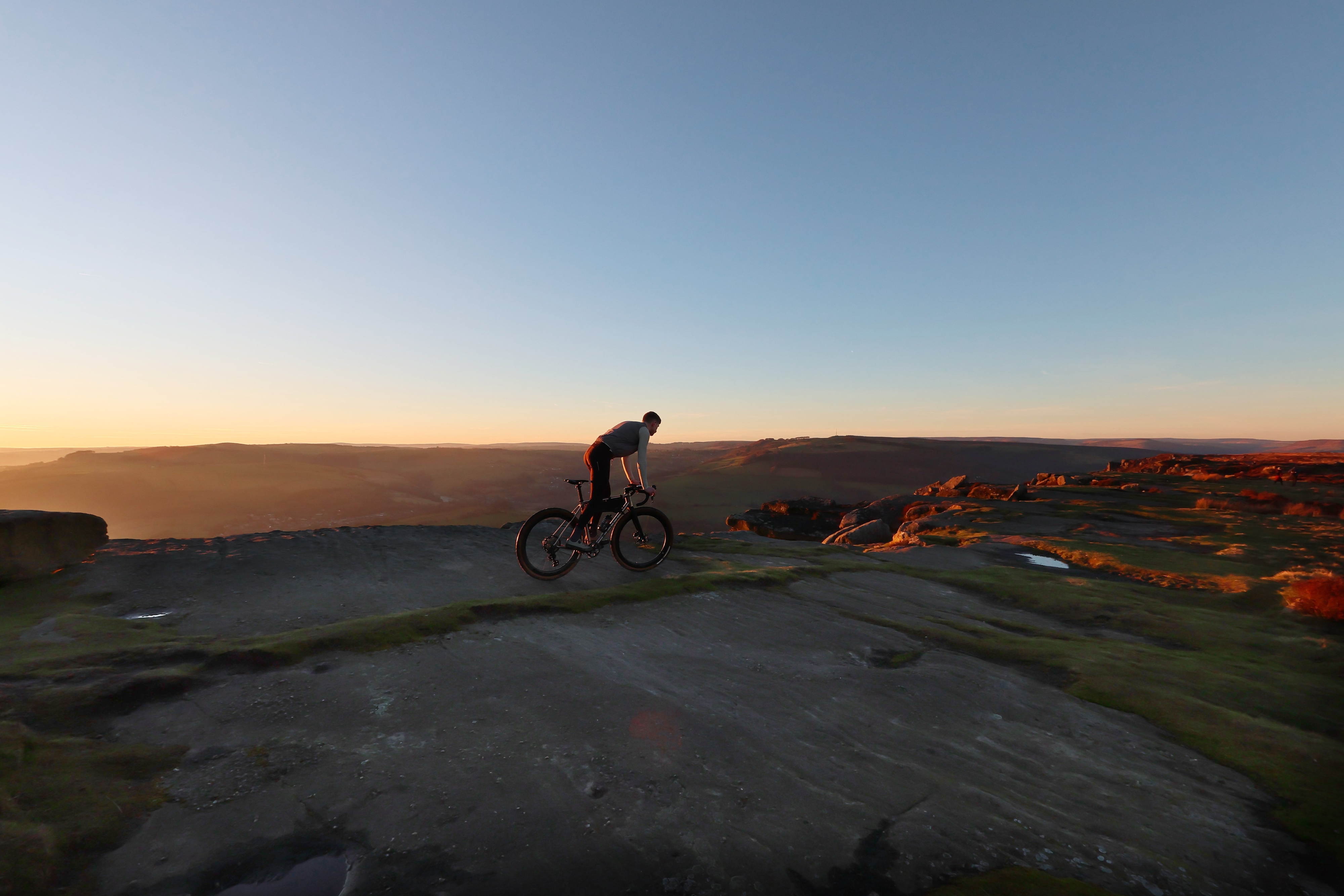 Фотоаппарат CANON PowerShot V1 Black (6390C005) фото 9