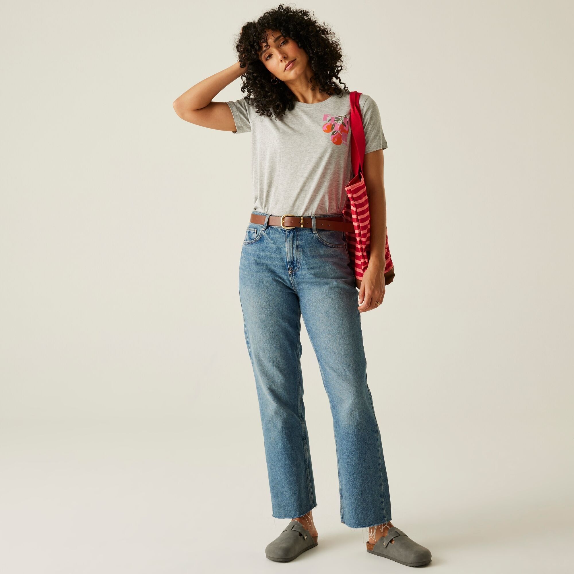 Футболка женская Regatta FilandraIX RWT327-5L8 10 серая фото 7