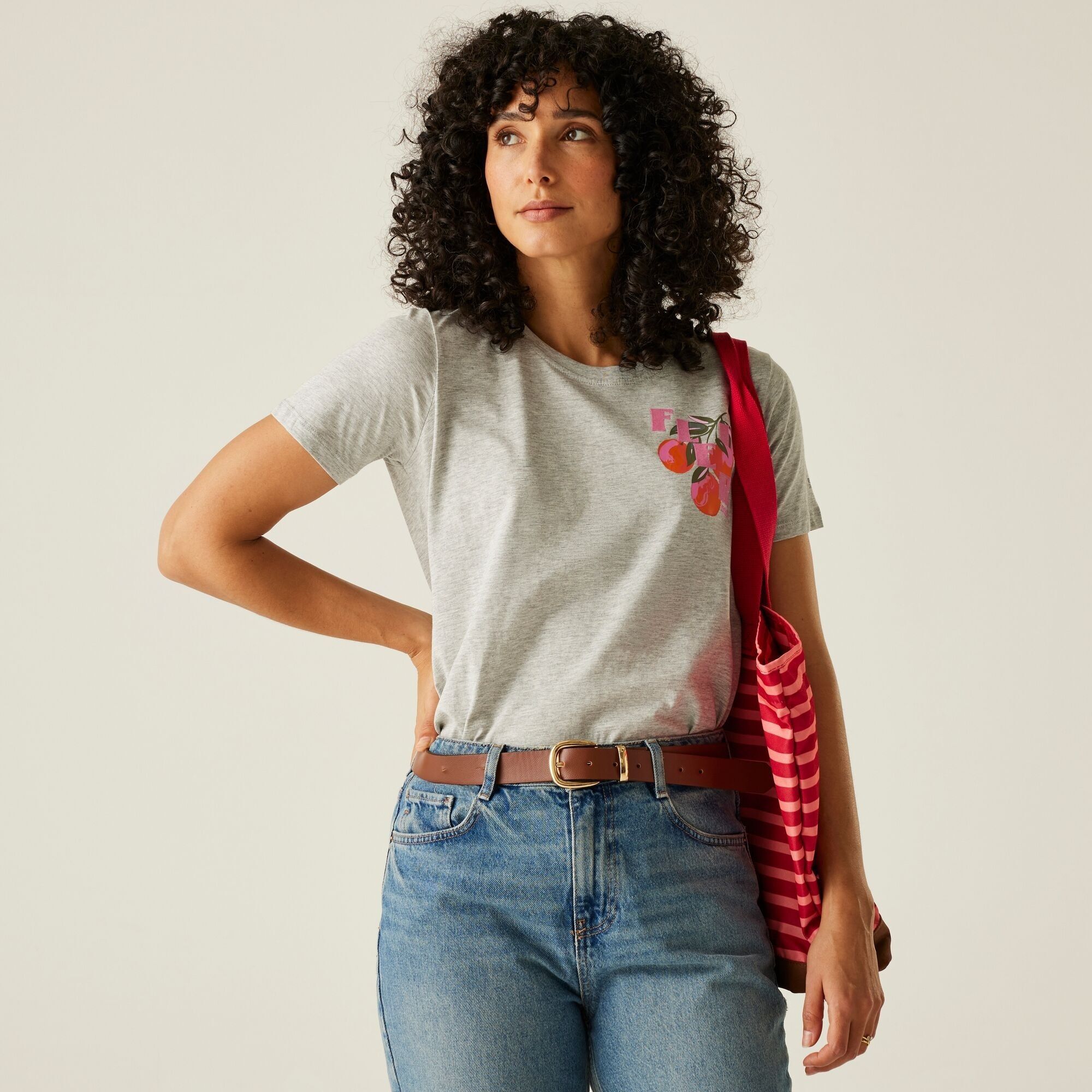 Футболка женская Regatta FilandraIX RWT327-5L8 10 серая фото 4