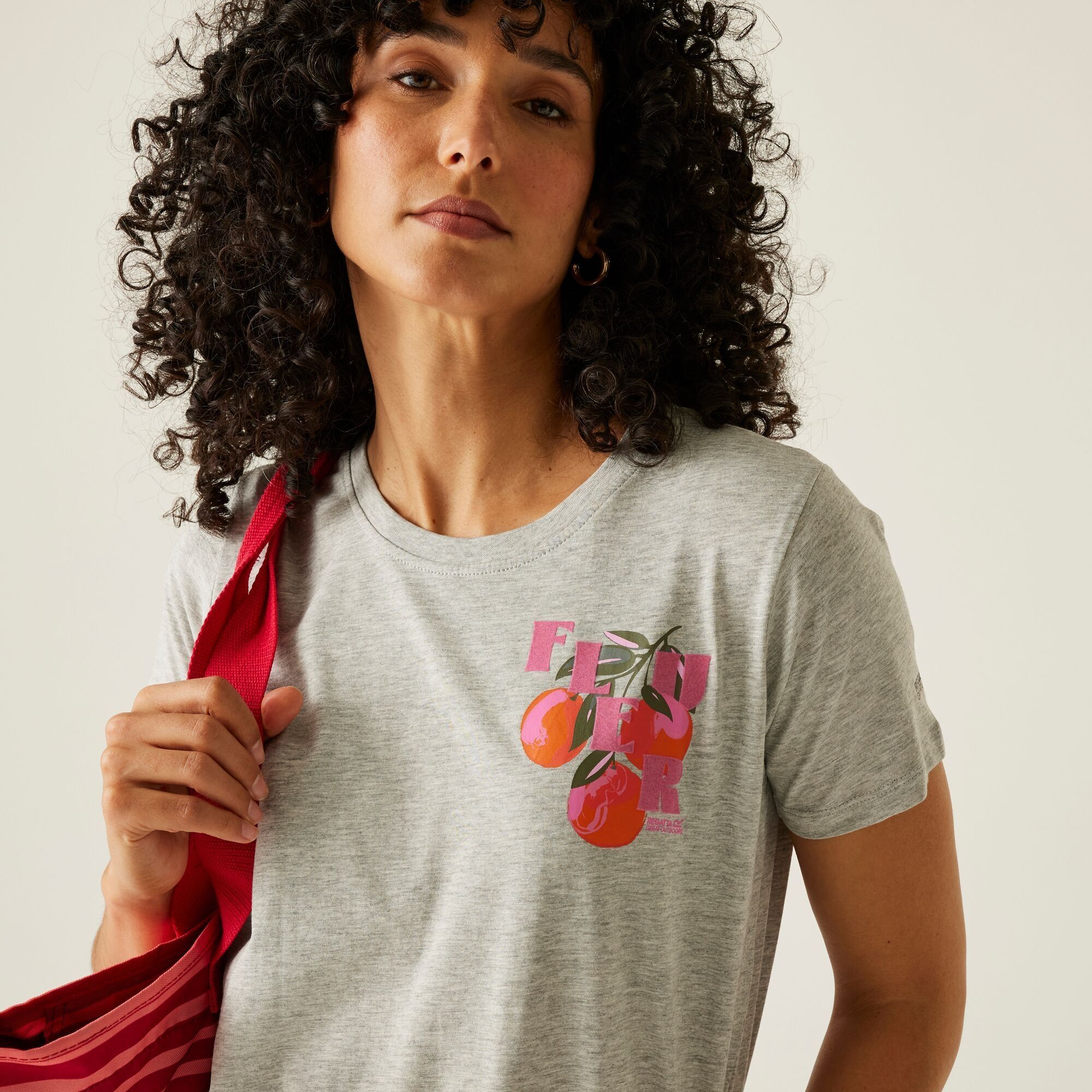 Футболка женская Regatta FilandraIX RWT327-5L8 10 серая фото 6