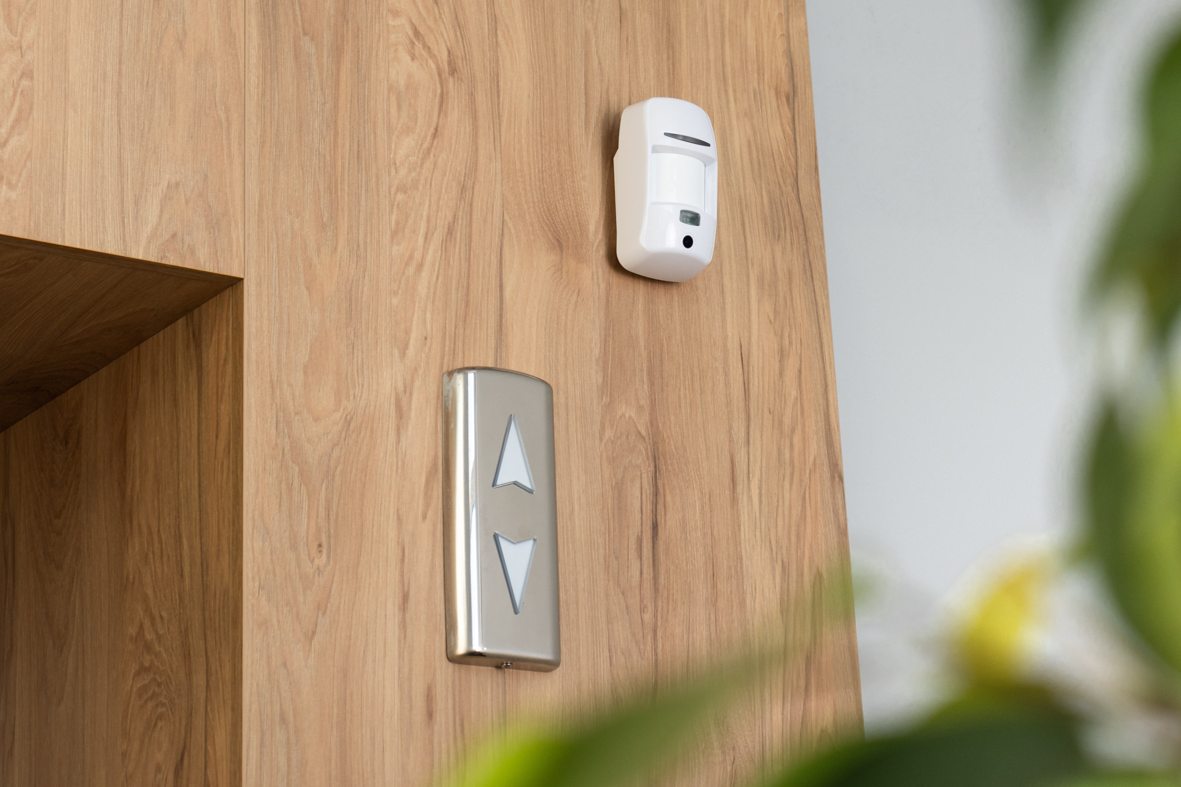 Датчик движения с камерой фото по запросу U-PROX PIR Cam, White (4820261370485) фото 15