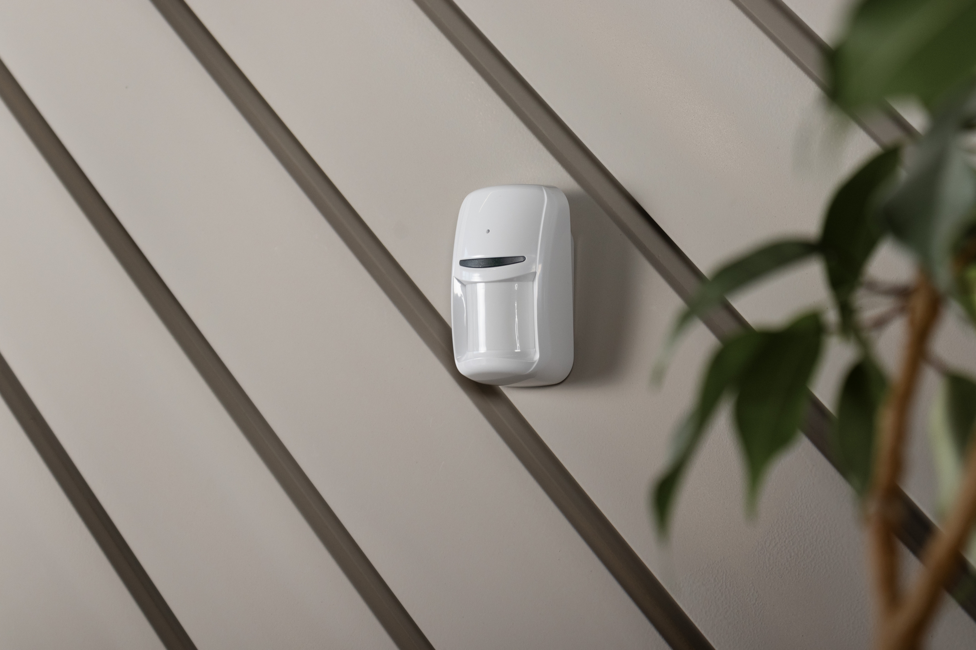 Датчик руху та розбиття скла типу "штора" U-PROX PIR Combi VB, White (4820261372281)фото