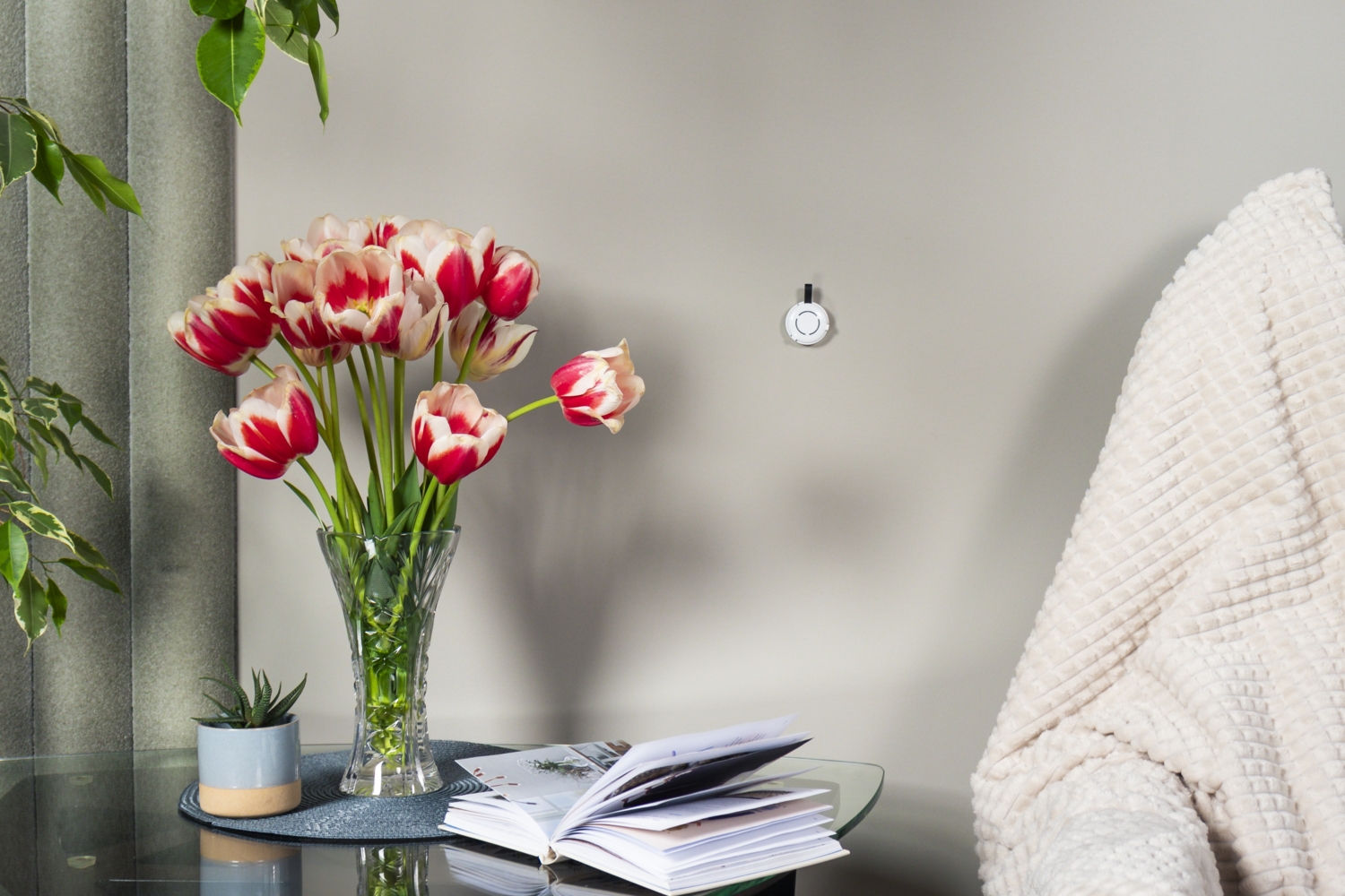 Беспроводная тревожная кнопка U-PROX Button, White (4820261370362) фото