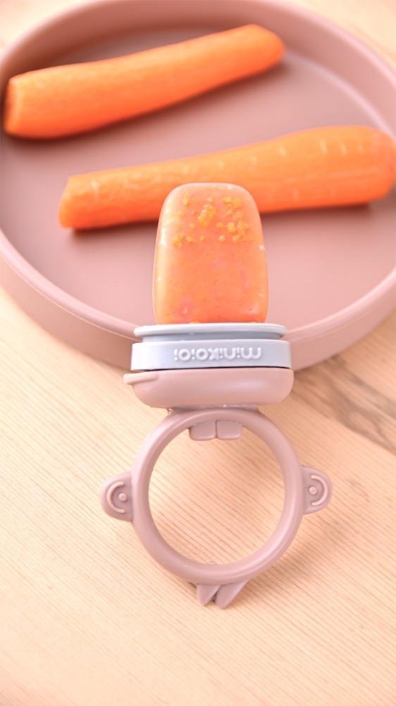 Ніблер силіконовий MinikOiOi Pulps - Pinky Pink / Powder Grey (101130005)фото4