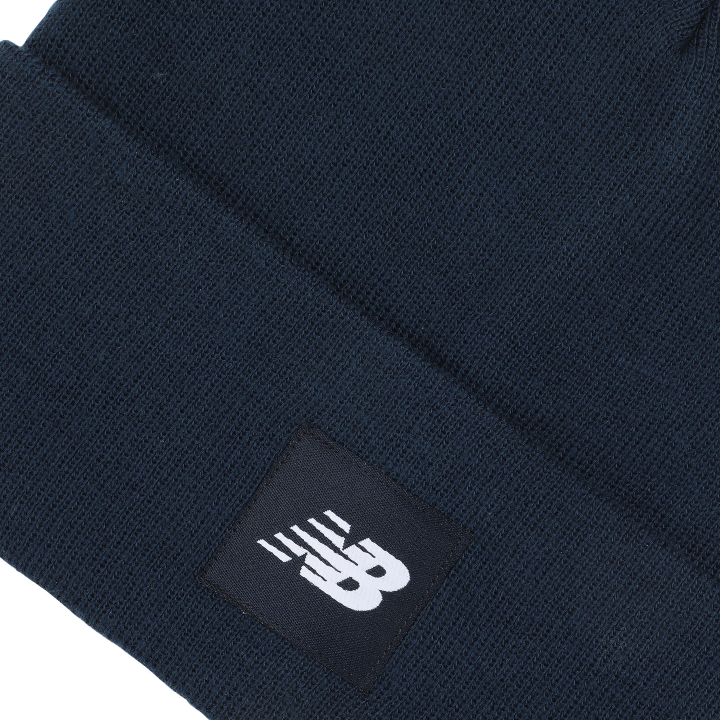 Шапка New Balance Cuffed Beanie Flying NB Logo LAH13034NNY синяя фото 3