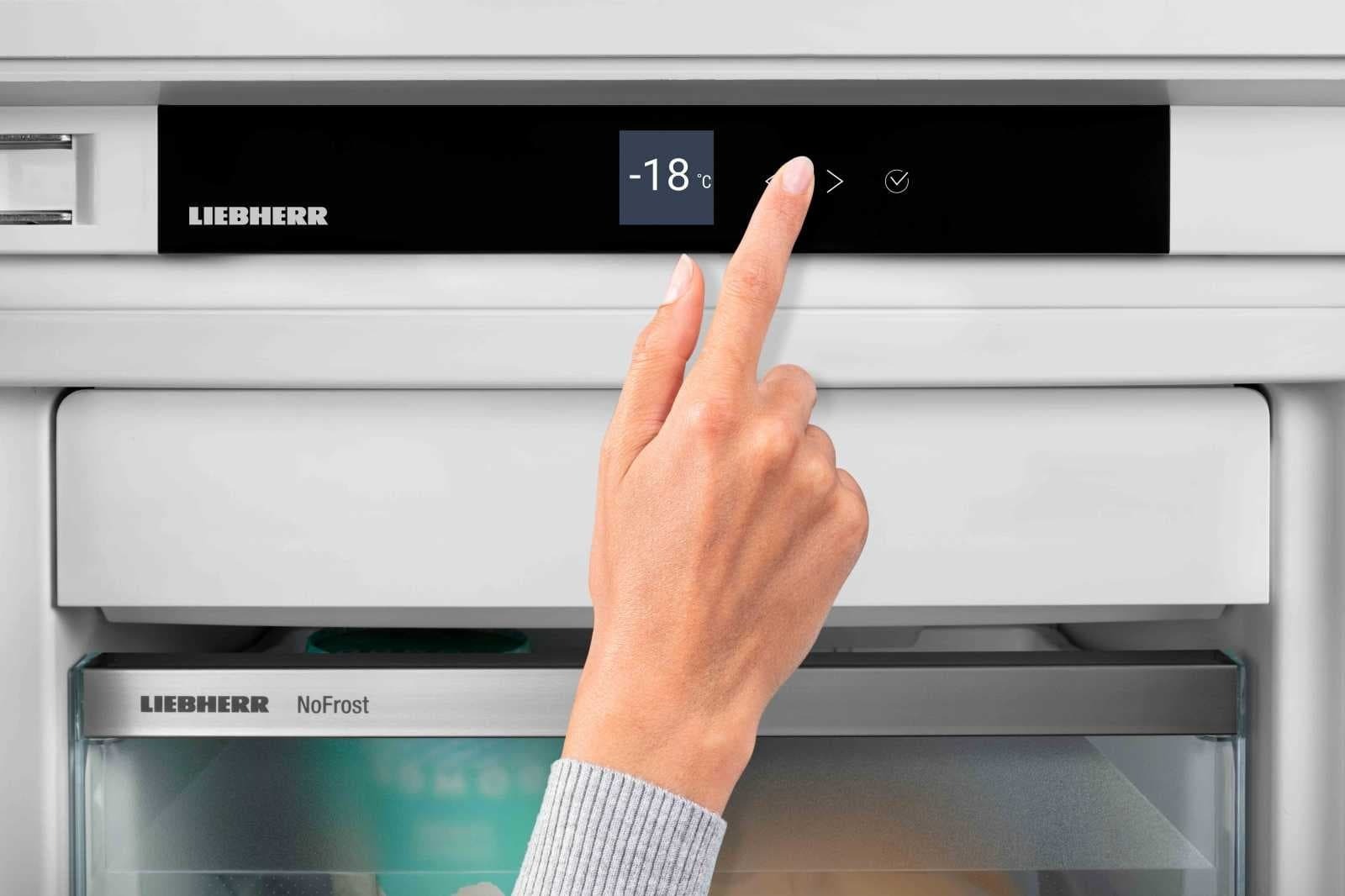 Вбудований холодильник Liebherr SBS IXRF510022фото