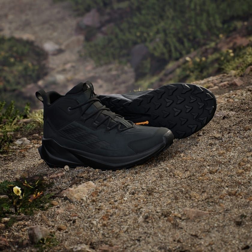 Черевики чоловічі Adidas Terrex Trailmaker 2 Mid Lea ID0888 40 (6.5 UK) чорніфото