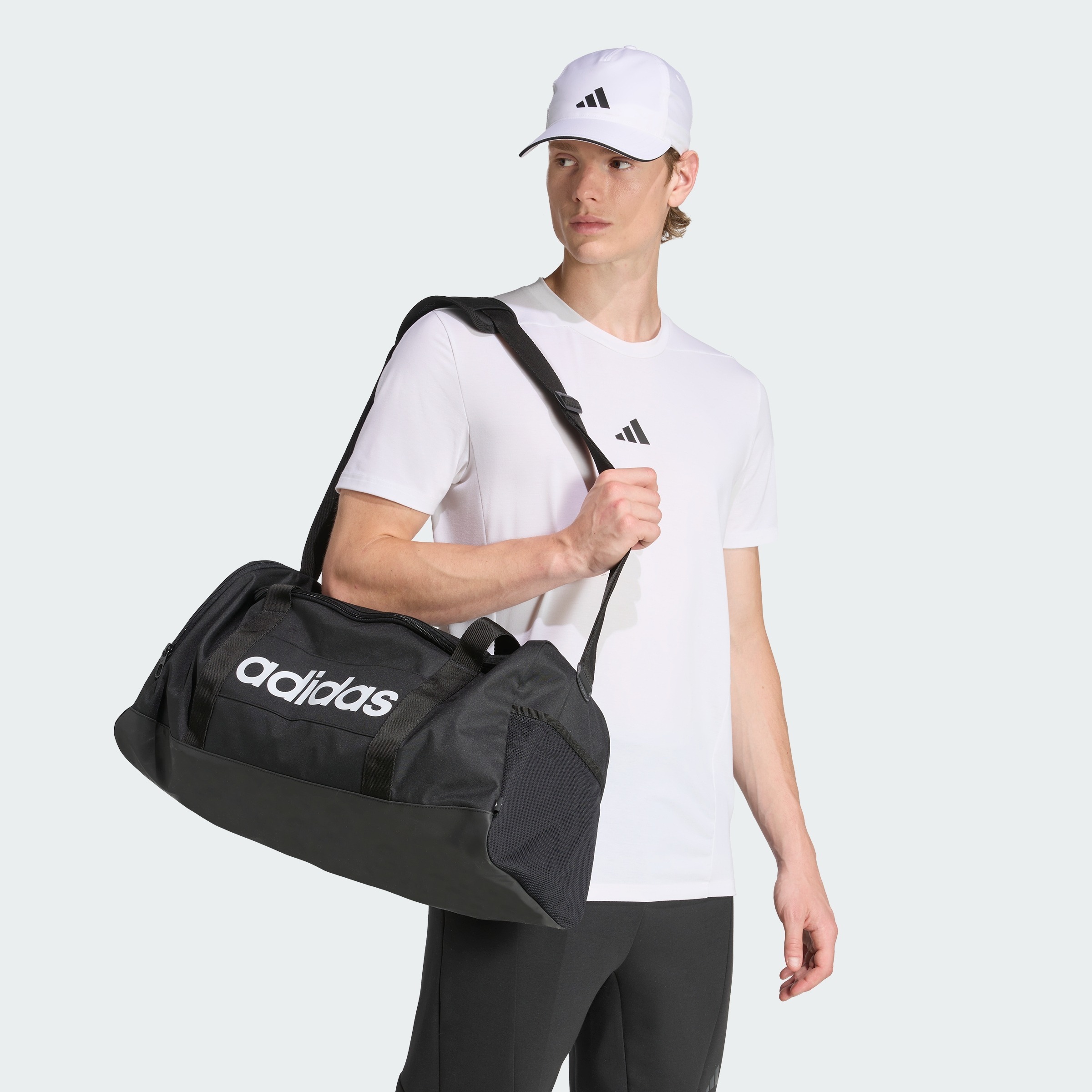 Сумка Adidas Linear Duffel M JD9555 NS чорнафото6