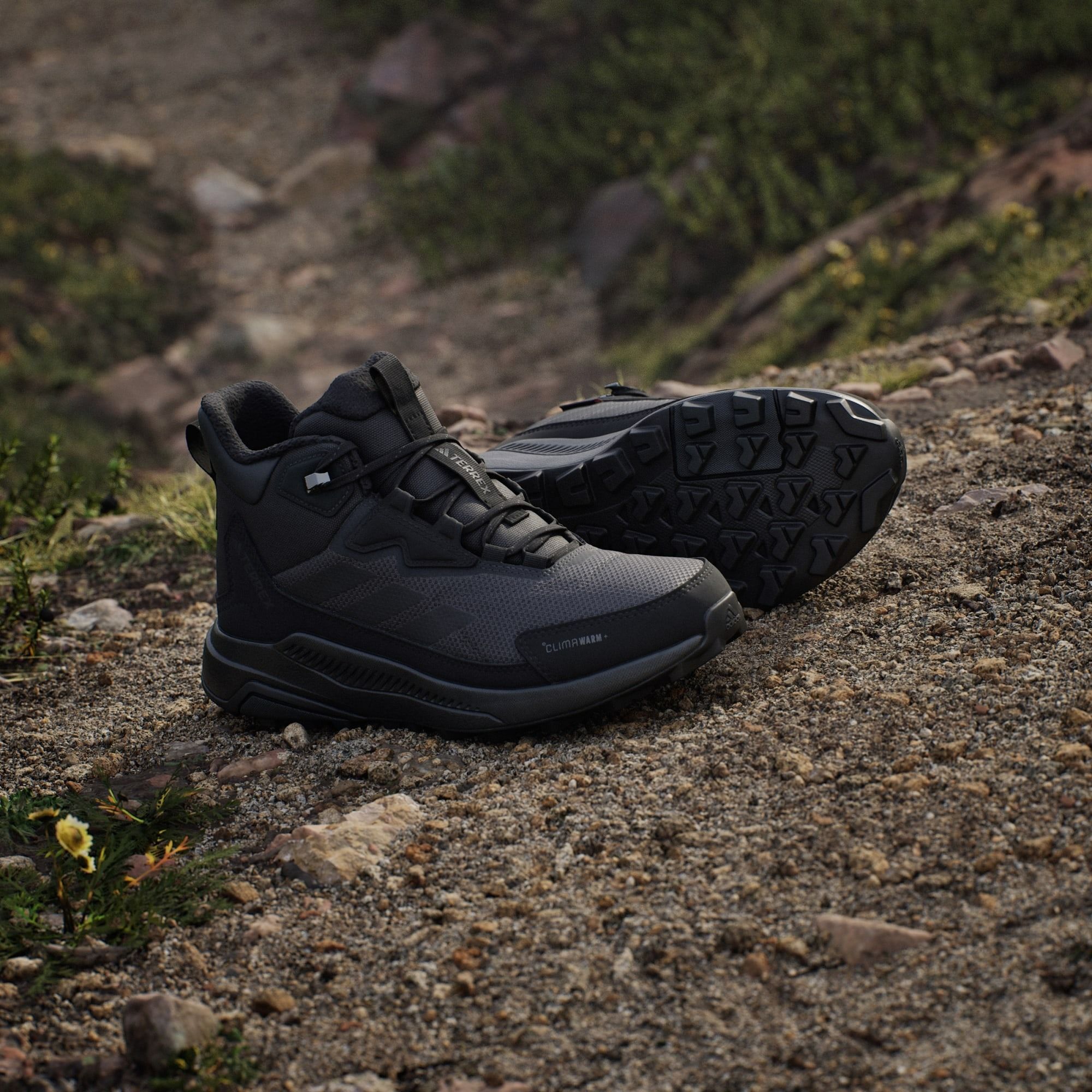 Ботинки женские Adidas Terrex Anylander Climawarm + W JH8777 36 (3.5 UK) черные фото 5