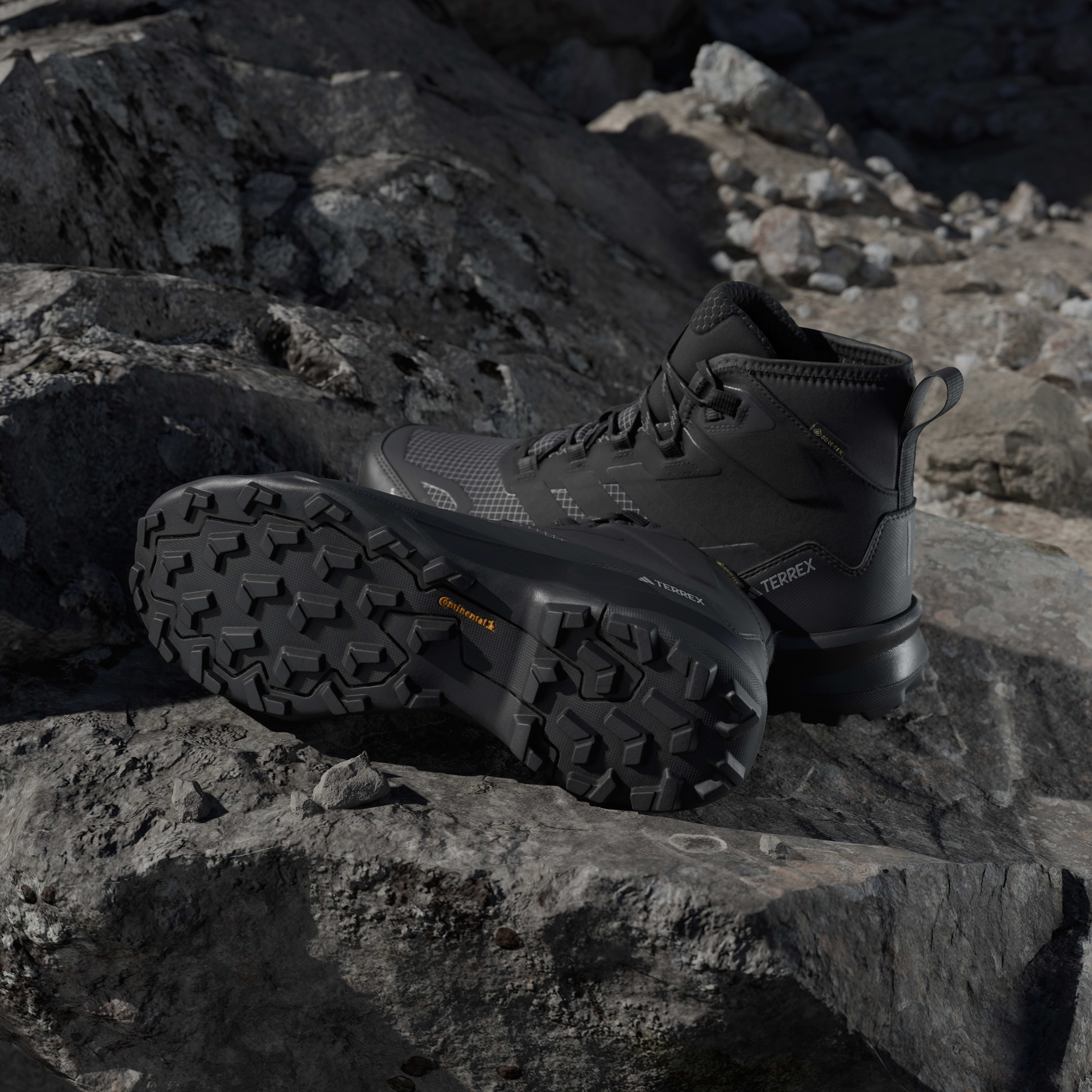 Ботинки мужские Adidas Skychaser AX5 Mid GTX Clima JQ2205 40 (6.5 UK) черные фото 14