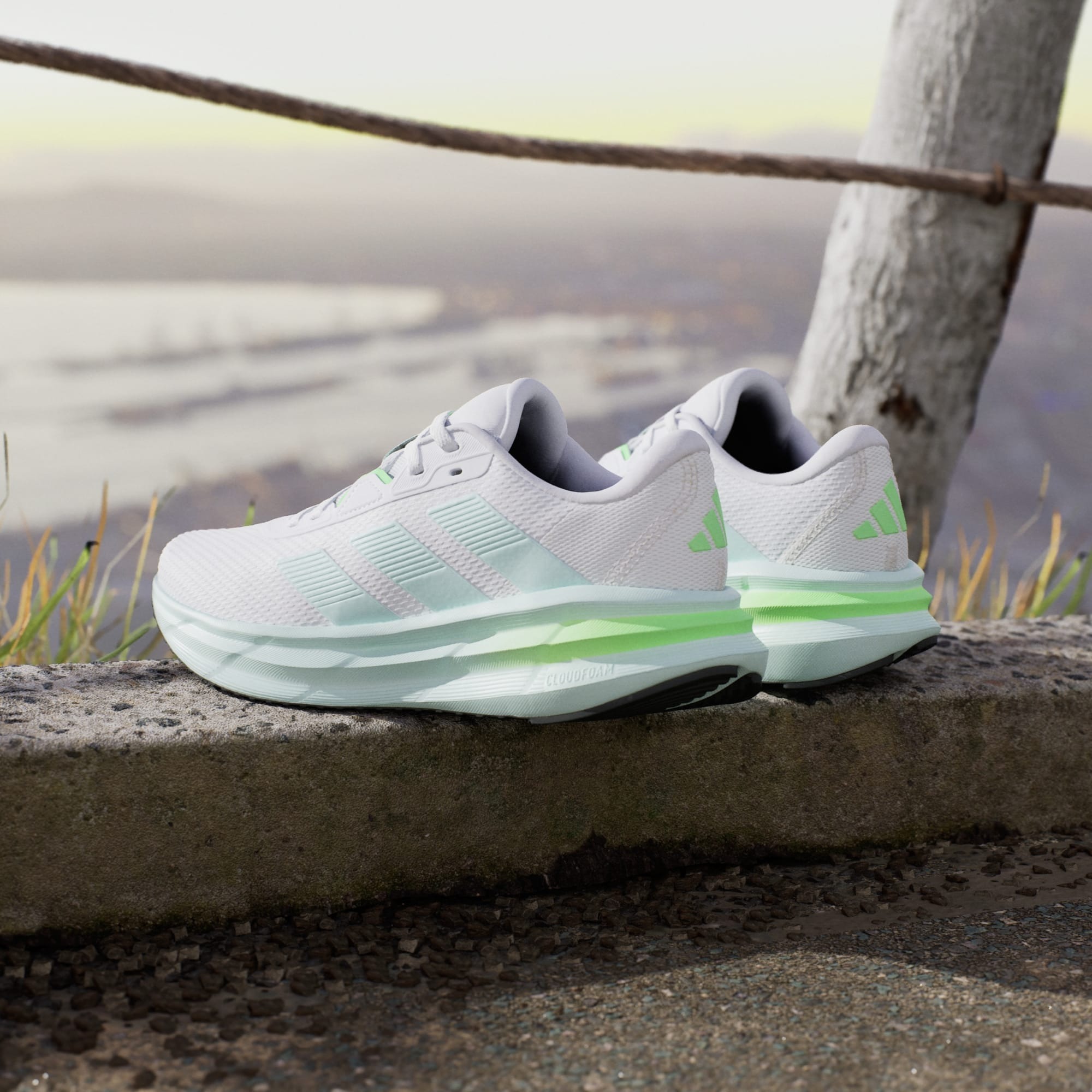 Кроссовки женские Adidas Galaxy 7 W JQ2610 36 (3.5 UK) белые фото 14