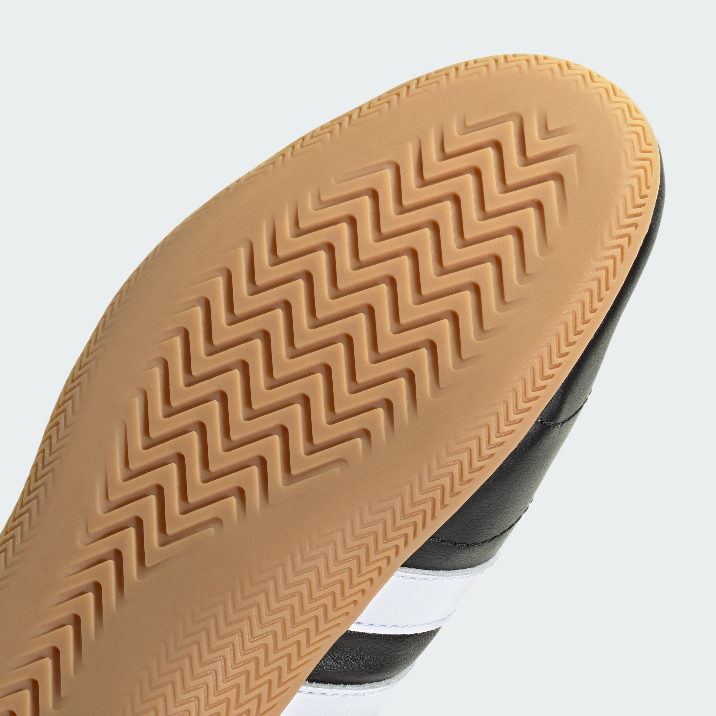 Кеди жіночі Adidas Grand Court LO JQ9684 40 (6.5 UK) чорніфото8