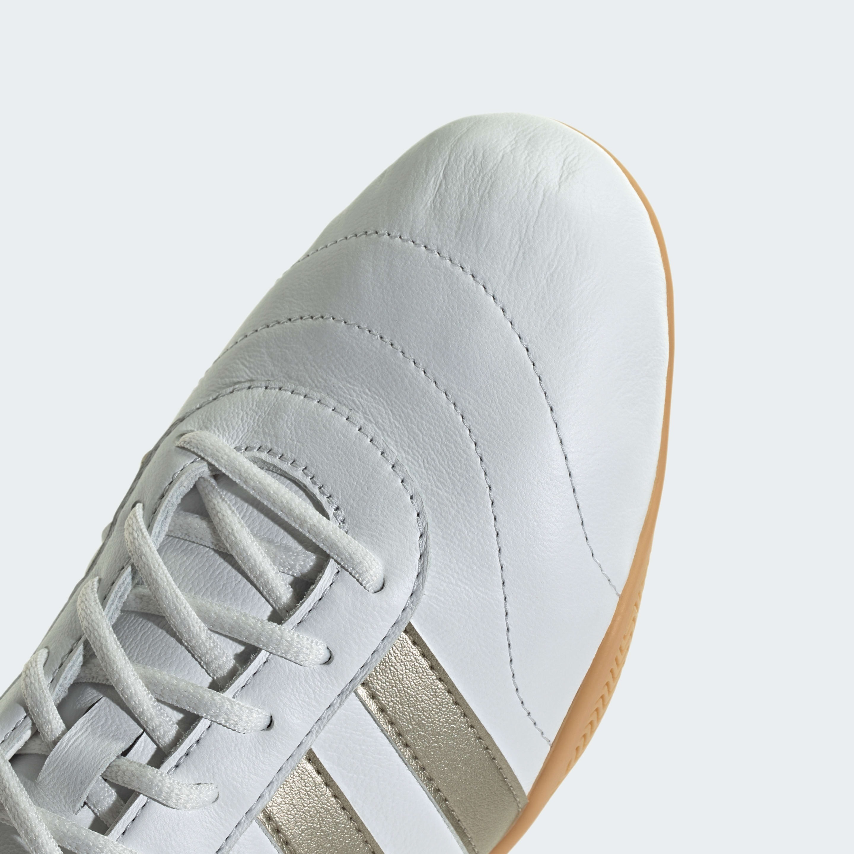 Кеды женские Adidas Grand Court LO JQ9685 36 2/3 (4 UK) белые фото 