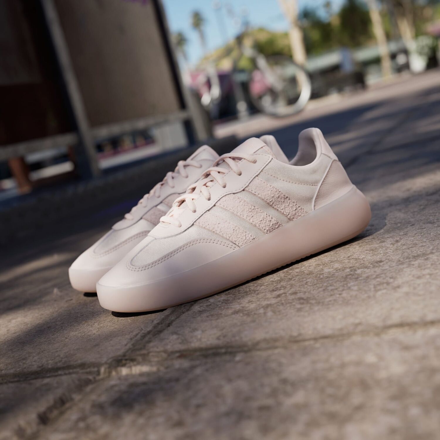 Кеды женские Adidas Barreda Decode JR1222 36 (3.5 UK) розовые фото