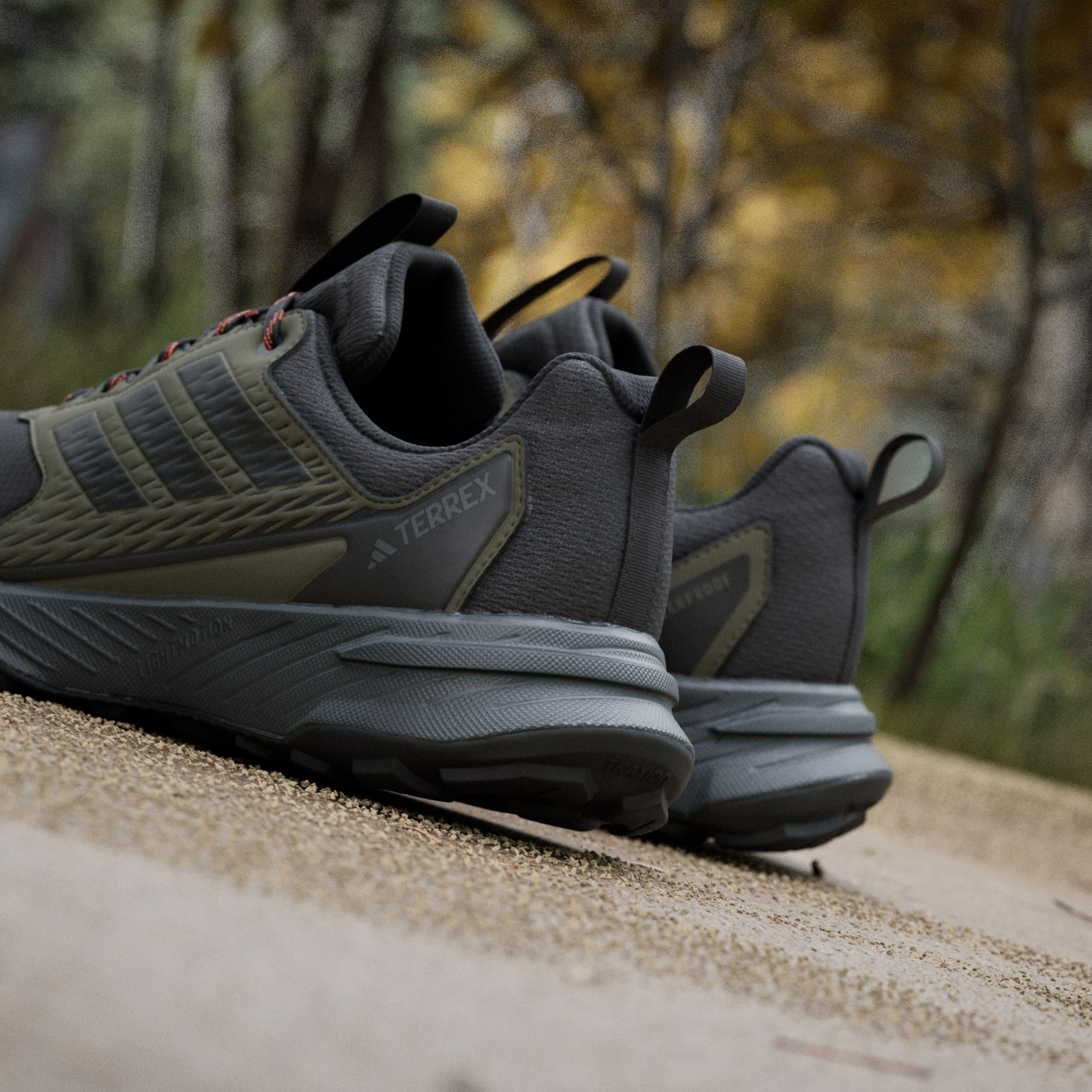 Кроссовки мужские Adidas Terrex Tracefinder 2 Clima JR7768 40 (6.5 UK) оливковые фото 7