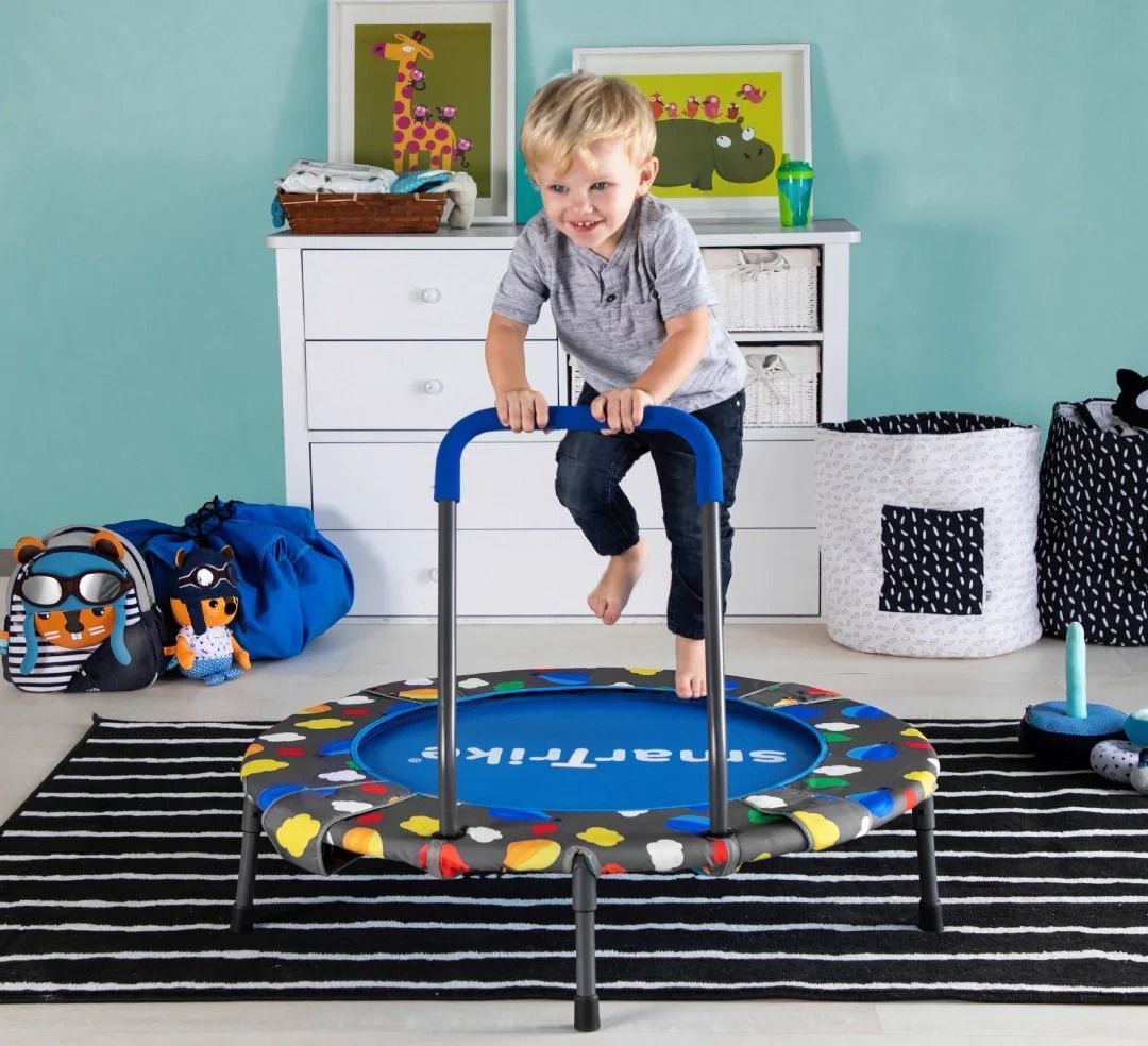 Батут 3в1 smarTrike Trampoline (с держателем и бассейном с шариками) (9200000) фото 12