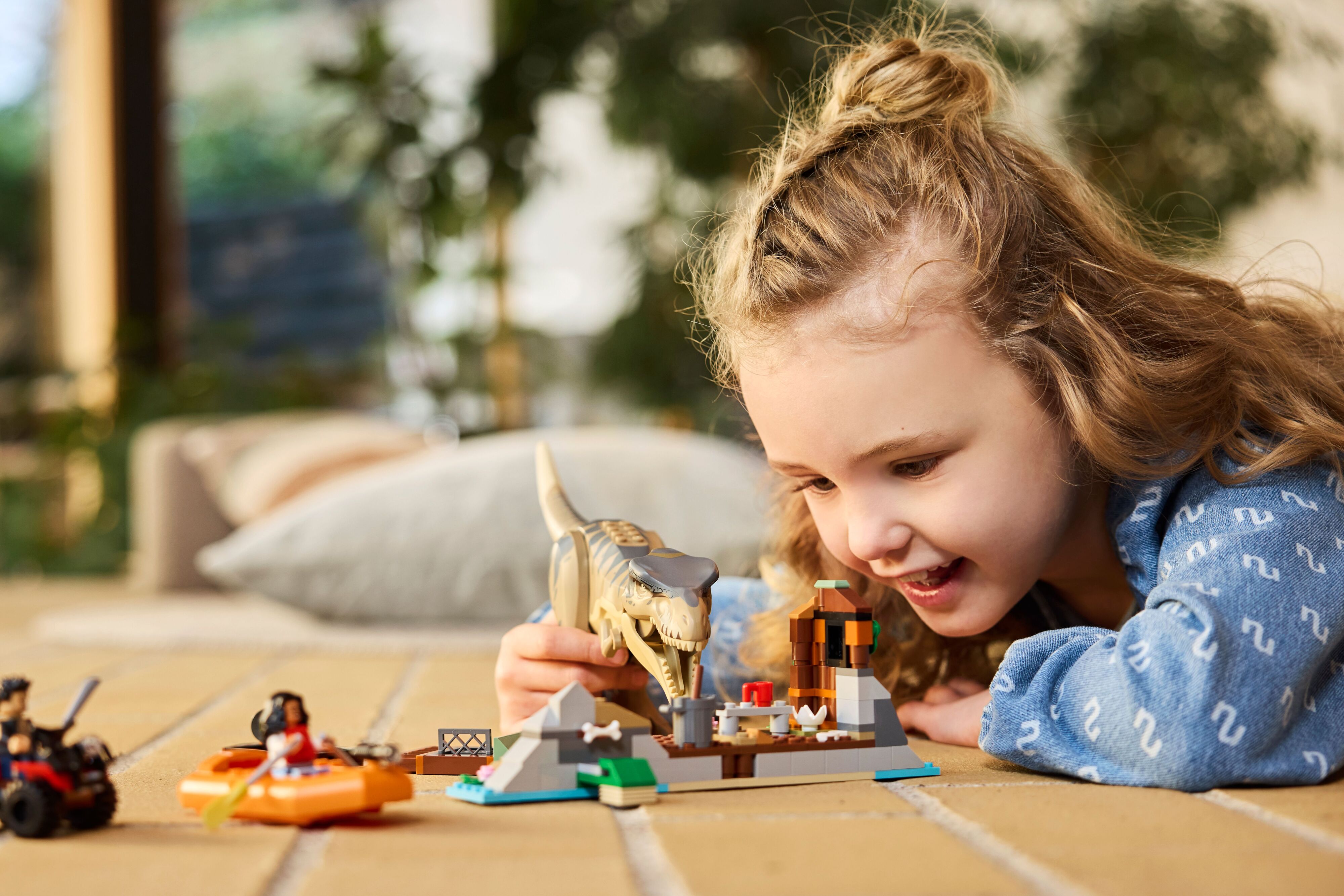 LEGO 76975 Jurassic World Втеча річкою від тиранозаврафото9