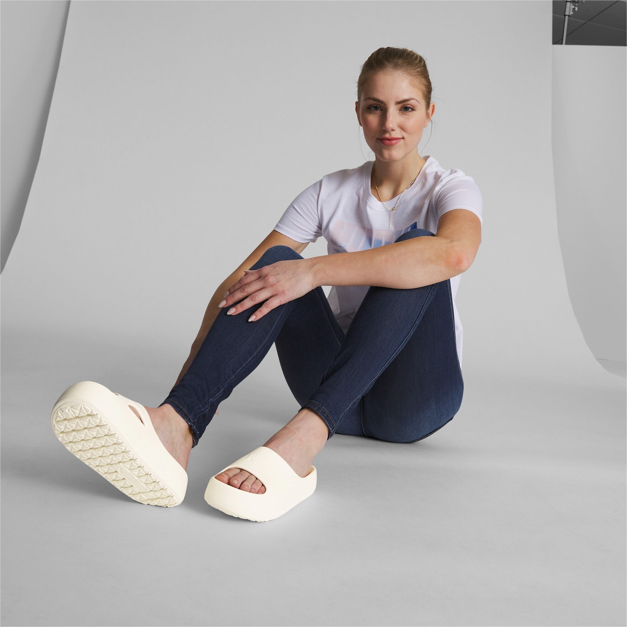 Шлепанцы женские Puma Shibusa 389082-02 40.5 (7 UK) молочые фото 9