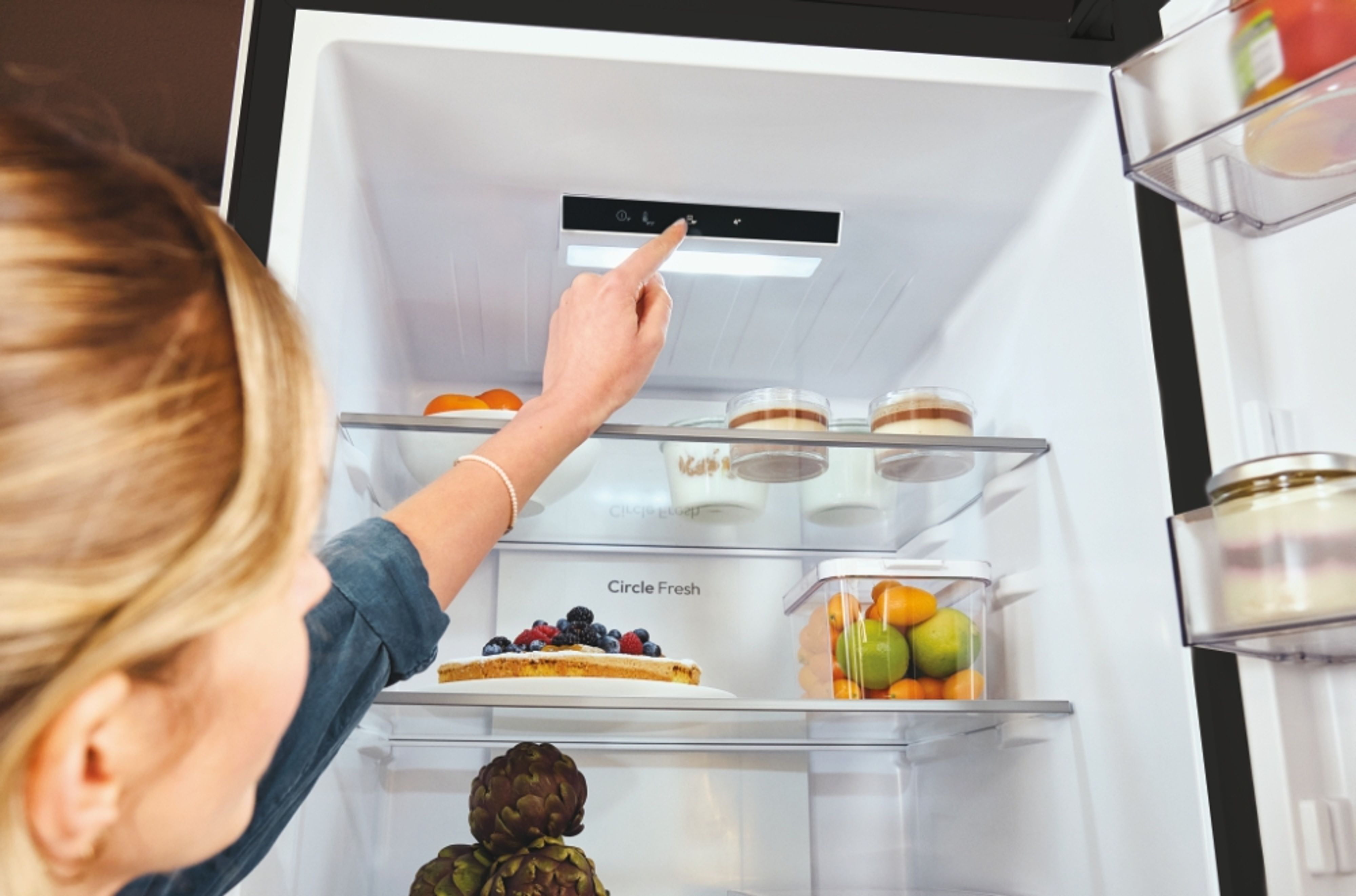 Холодильник Candy ECN2CQTEB186фото