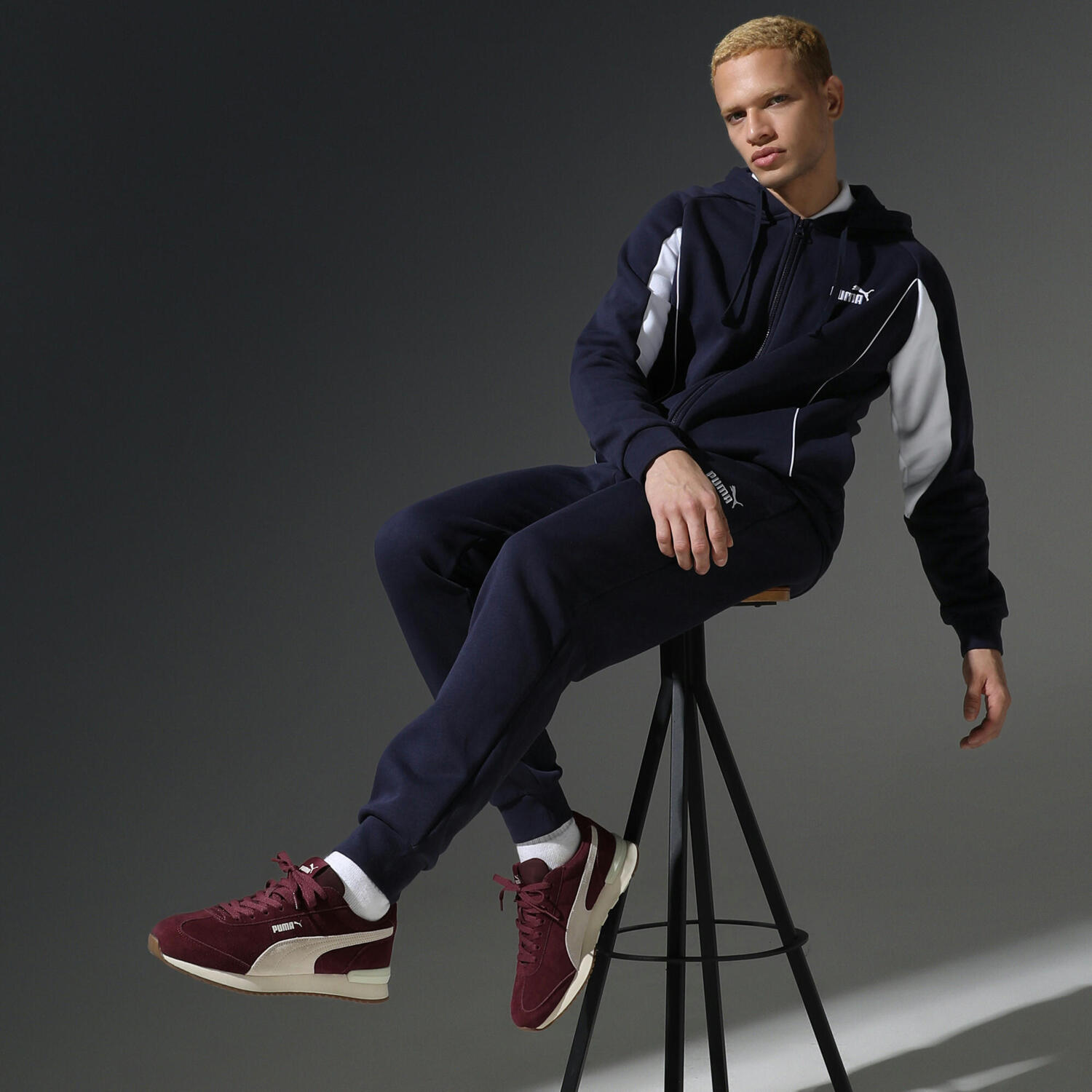 Кроссовки Puma R78 WIND SD 402660-02 35.5 (3 UK) красные фото