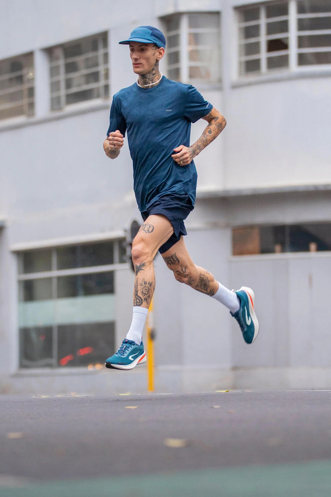 Шорты мужские для бега Kiprun Dry+ 8773906 2XL синие фото 7