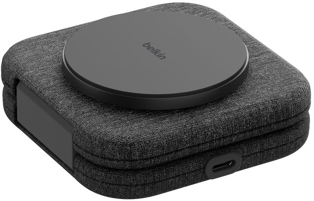 Беспроводное зарядное устройство Belkin 2в1 iPhone/Watch/AirPods Travel Pad Qi2 (WIZ026VFBK) фото 2