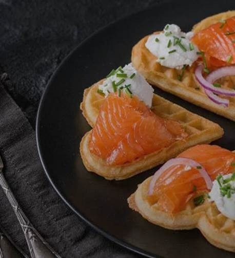 Вафельница ARDESTO SM-L100RHEART фото 2