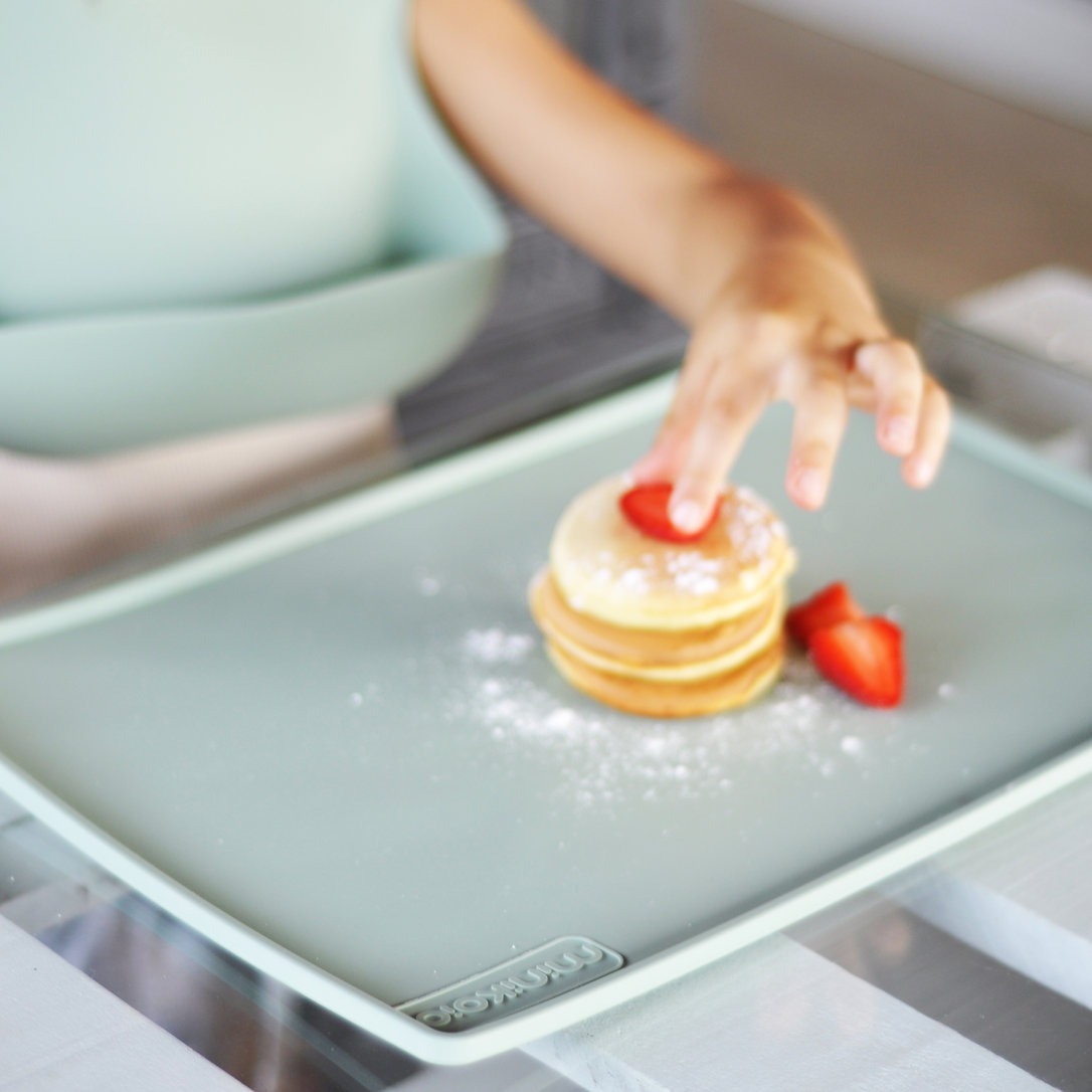 Килимок силіконовий MinikOiOi Mat Powder Grey (101250004)фото4