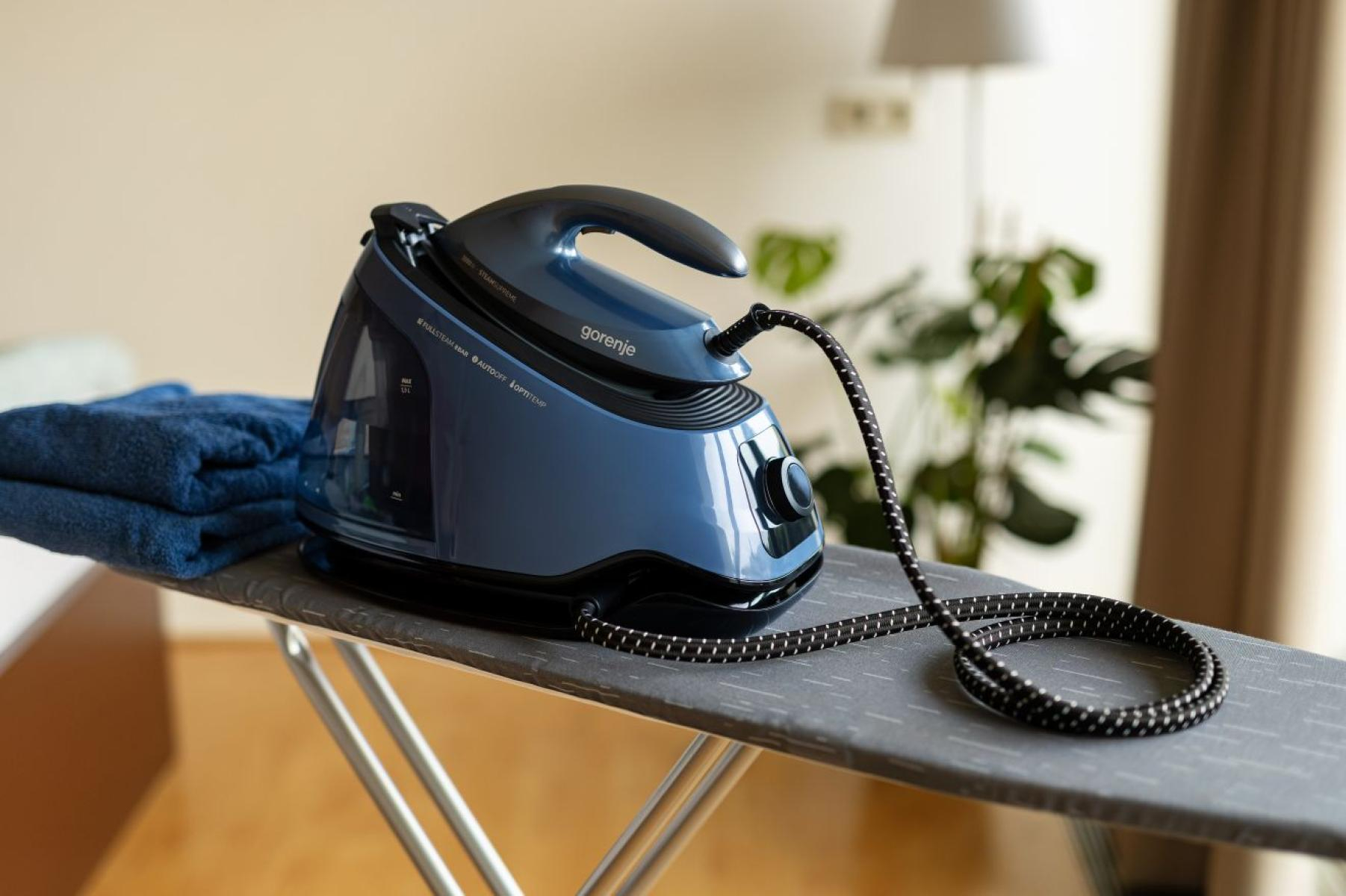 Утюг с парогенератором Gorenje SGD3000BBK фото 13