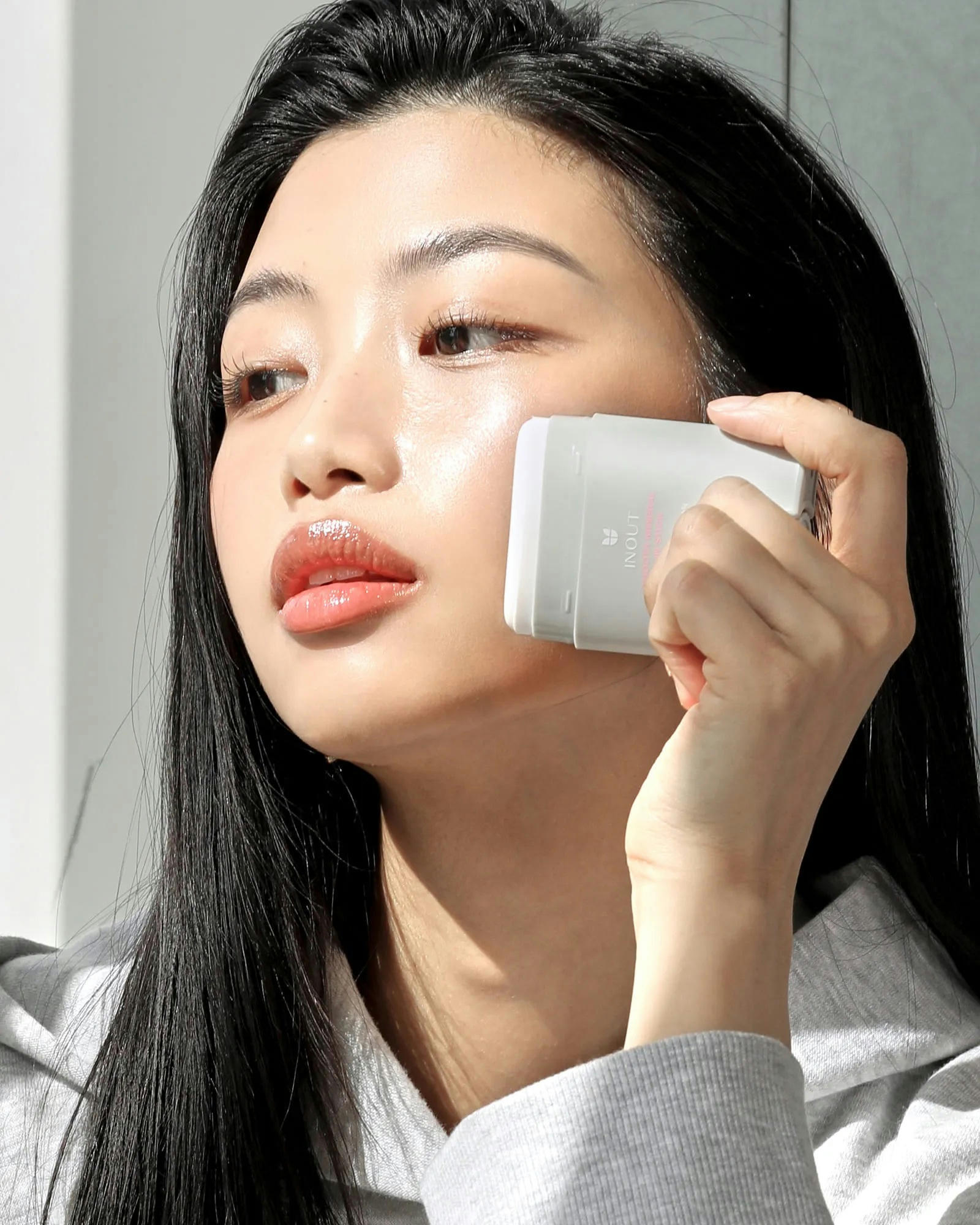 Сонцезахисний стік Mizon Smooth Mineral SPF 50 PA+ 26 гфото8